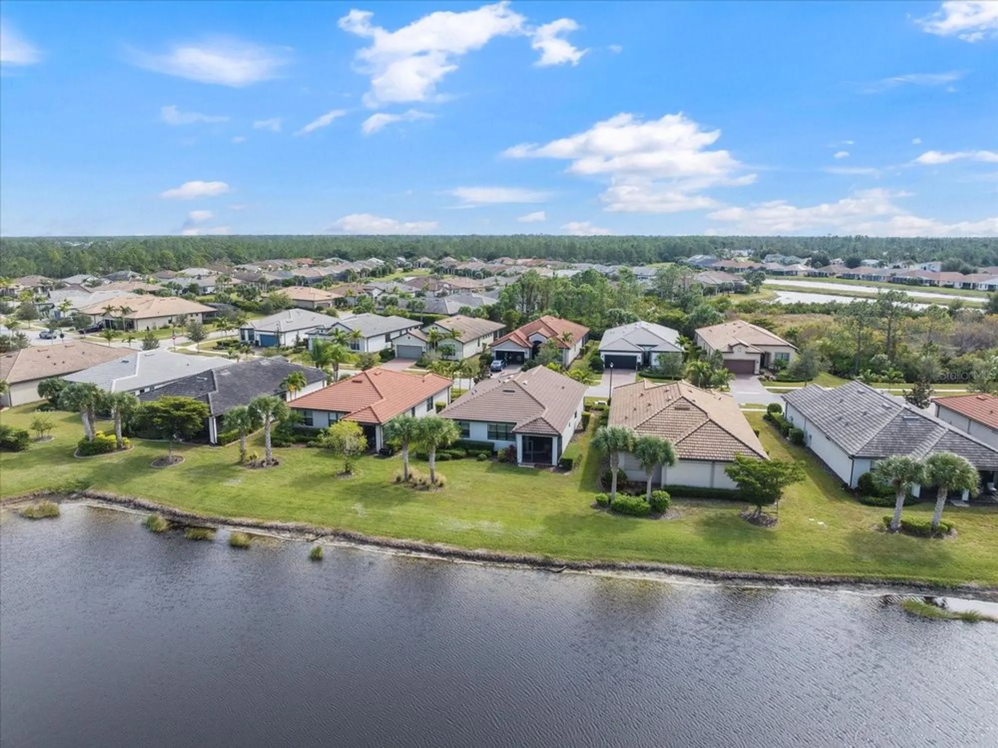 Property Slideshow image 4 of 28 | 1548 hyssop loop, North Port, FL, 34289