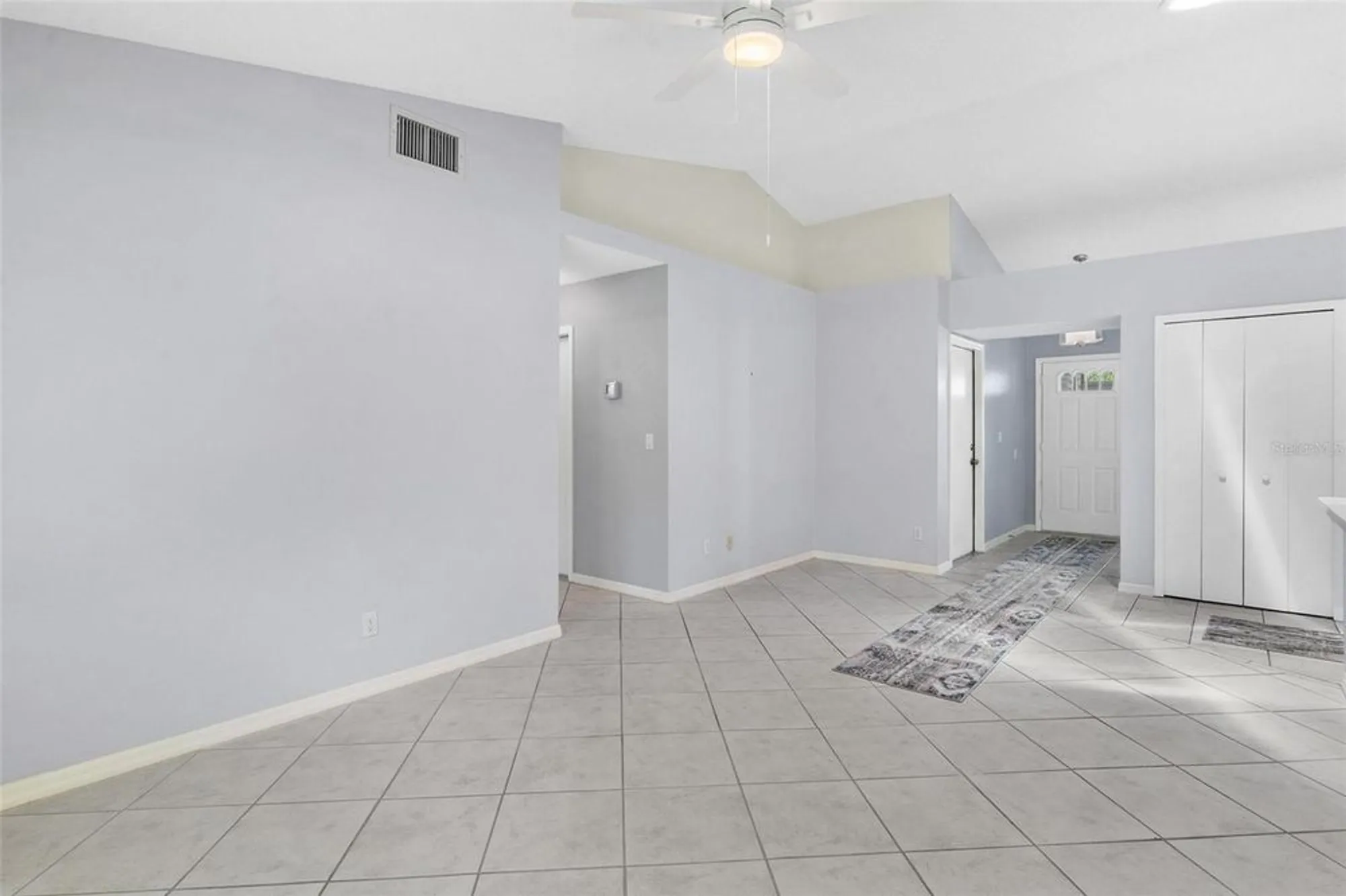 Property Slideshow image 7 of 48 | 26608 racquet cir, Leesburg, FL, 34748