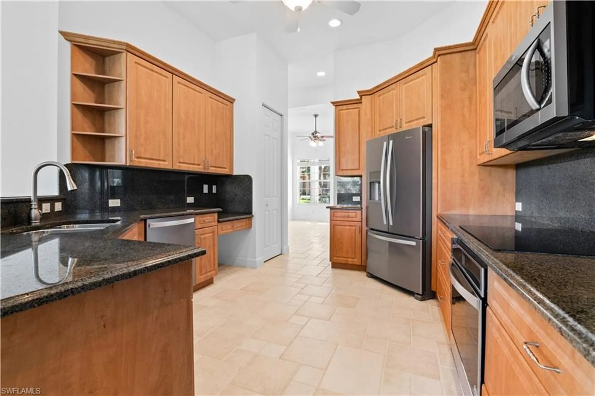 Property Slideshow image 5 of 38 | 20381 foxworth cir, Estero, FL, 33928