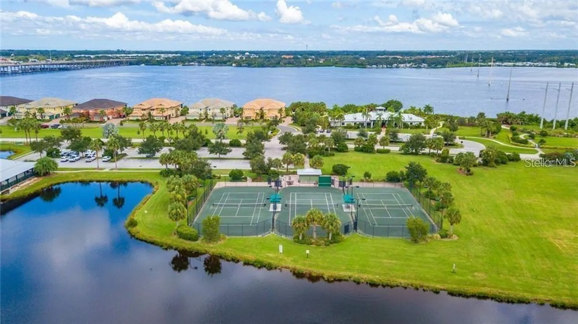 Property Slideshow image 62 of 67 | 1020 tidewater shores loop 405, Bradenton, FL, 34208