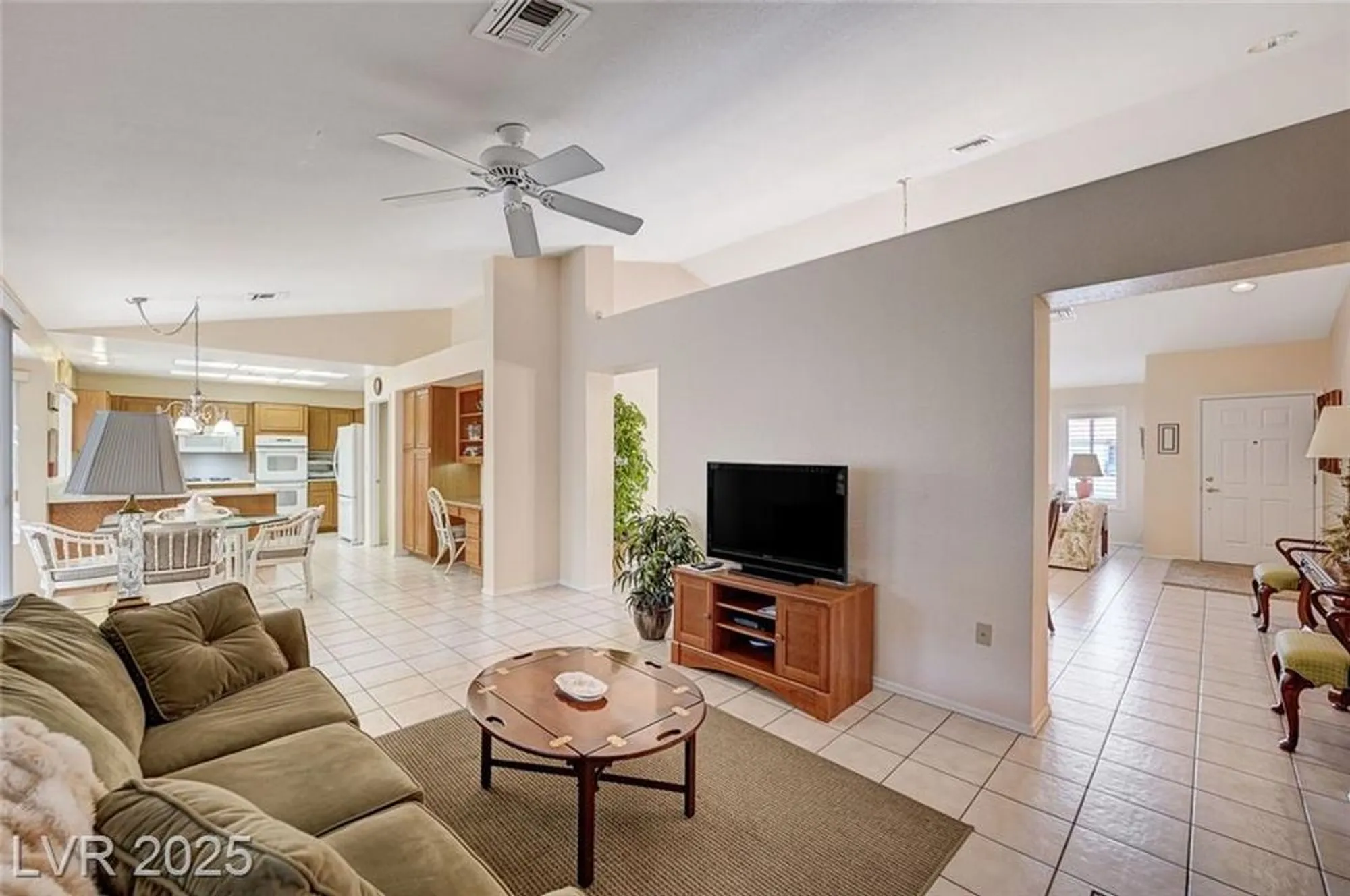 Property Slideshow image 15 of 65 | 8845 sunny mead ct, Las Vegas, NV, 89134