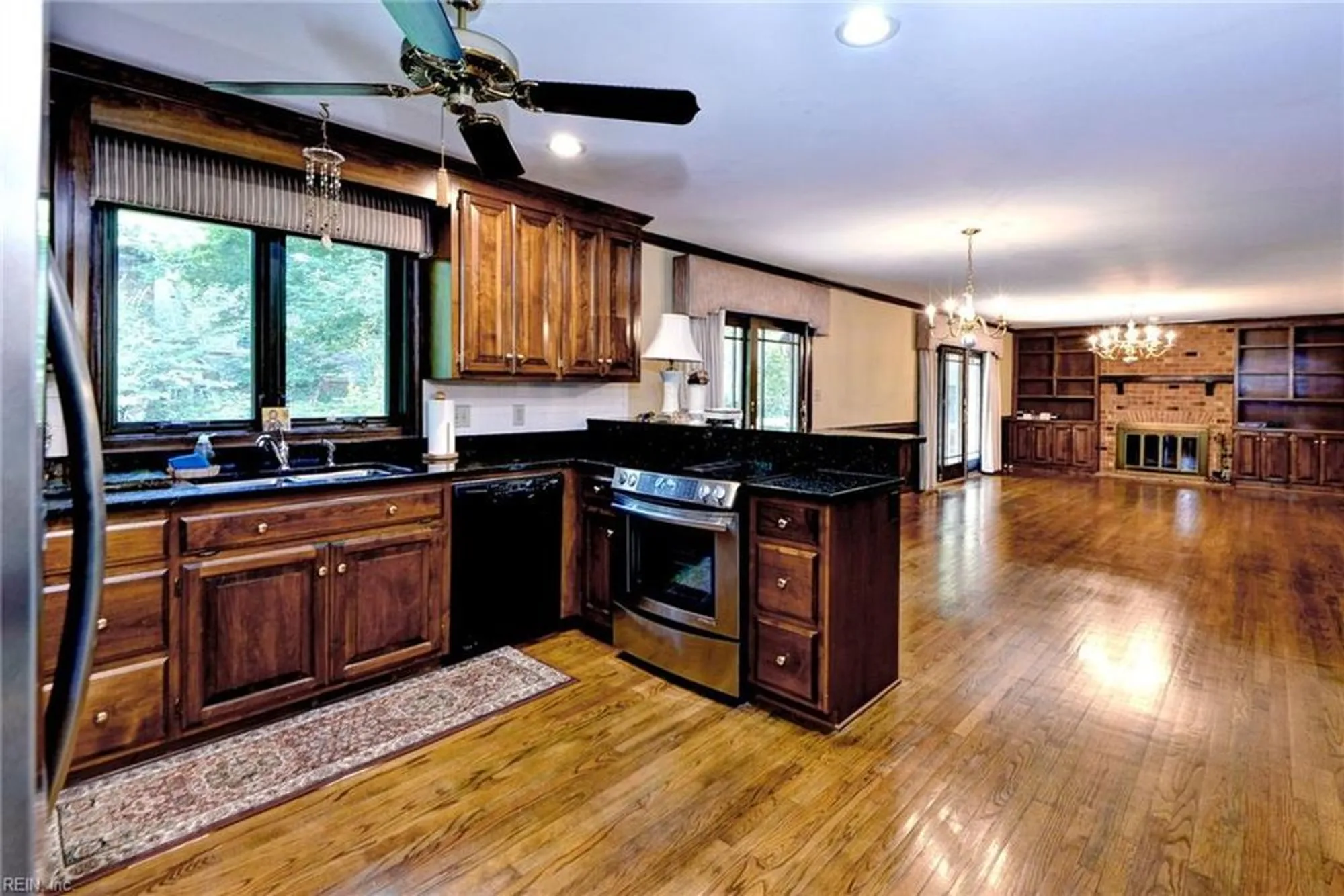 Property Slideshow image 12 of 49 | 207 william barksdale, Williamsburg, VA, 23185