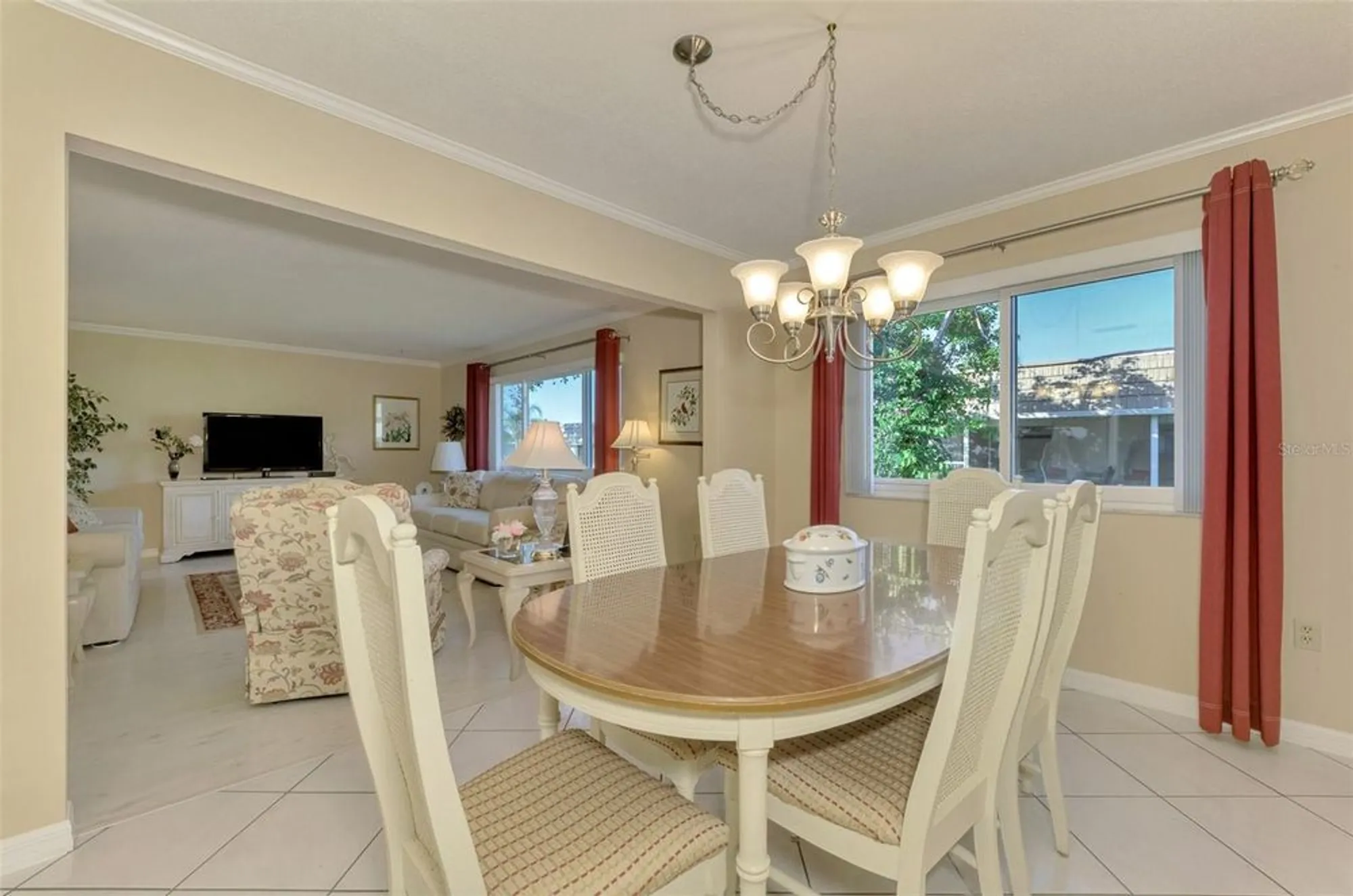 Property Slideshow image 14 of 47 | 2505 riverbluff pkwy # v196, Sarasota, FL, 34231