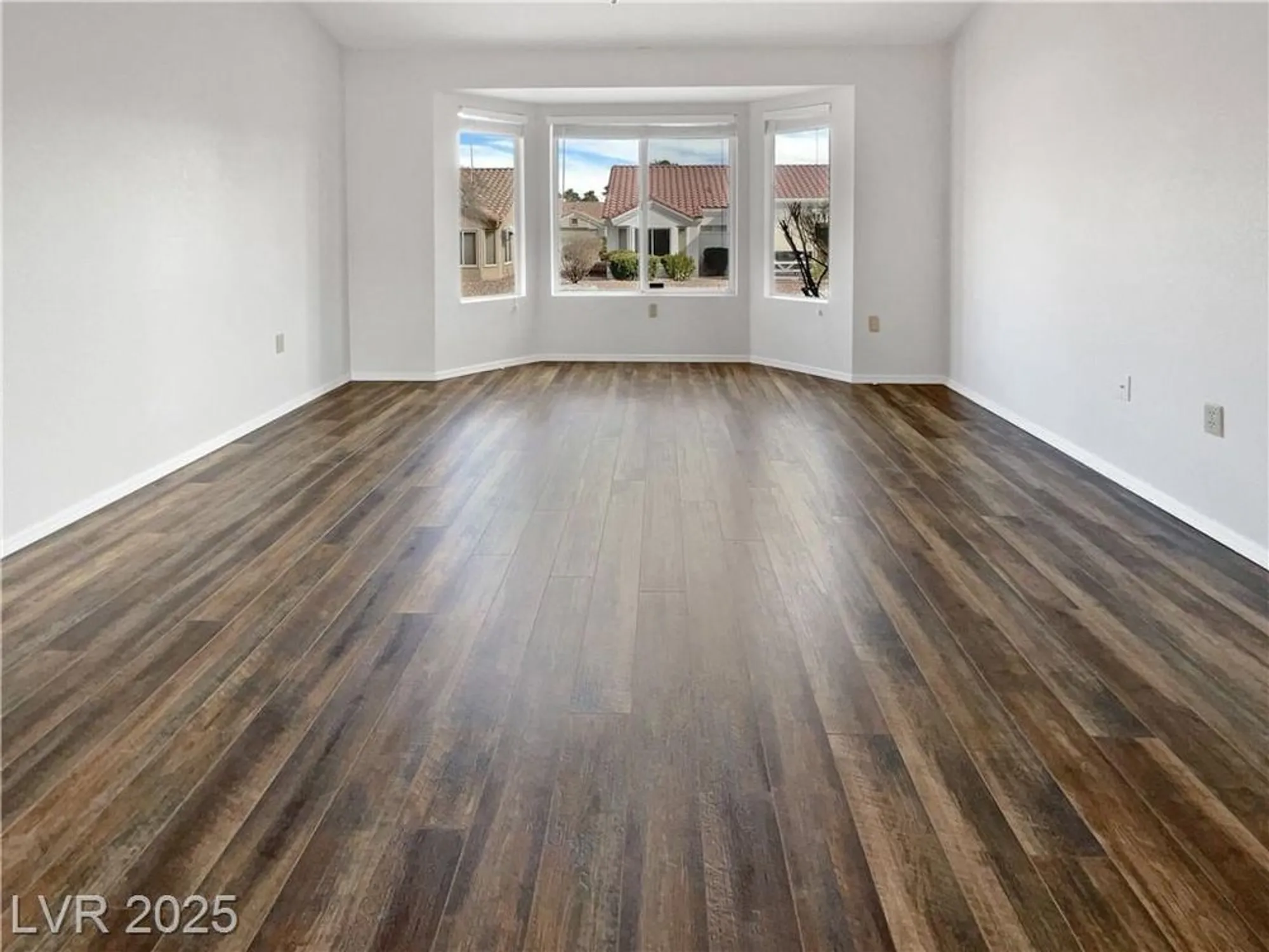 Property Slideshow image 5 of 23 | 2456 palmridge dr, Las Vegas, NV, 89134