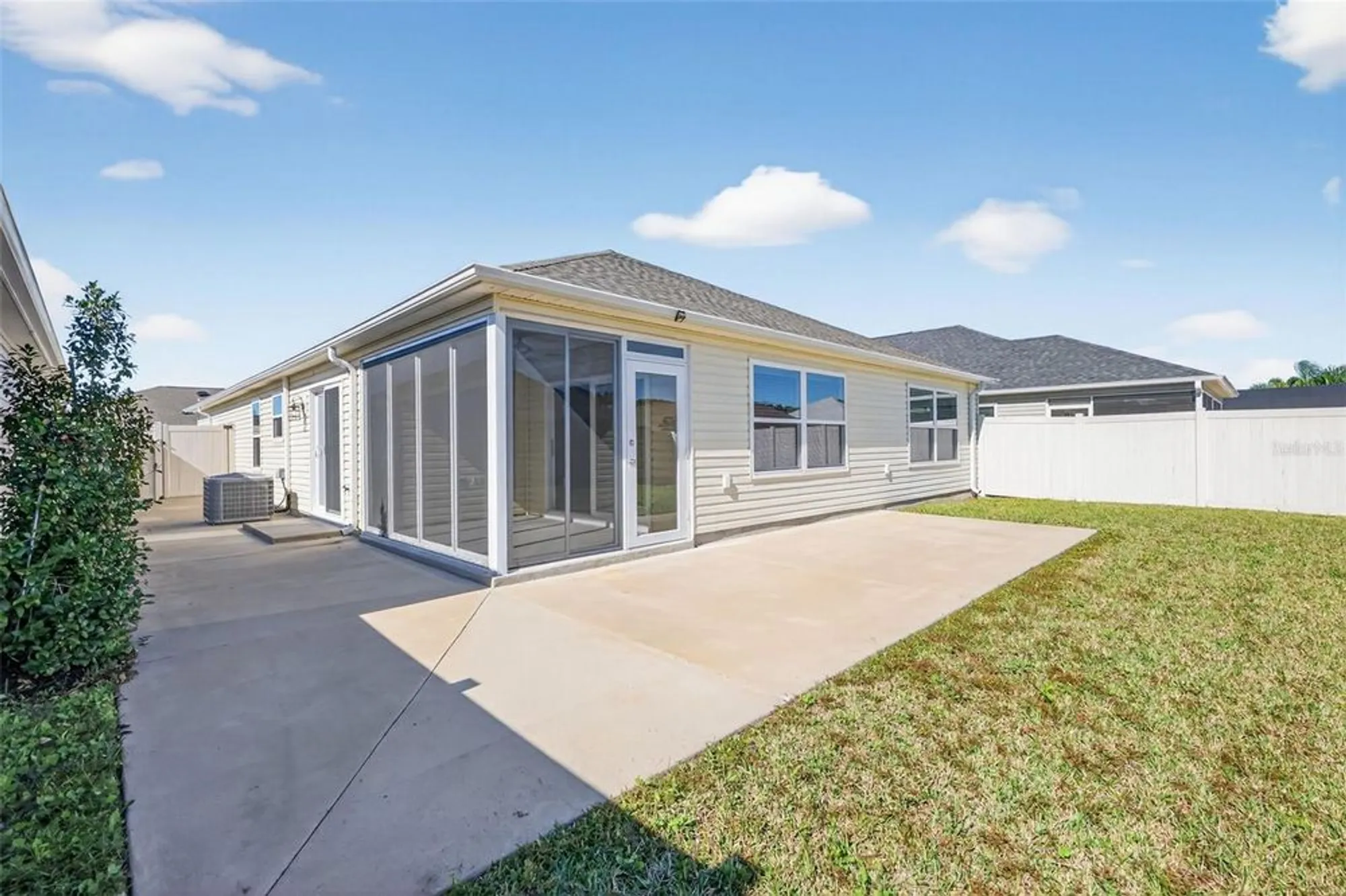 Property Slideshow image 41 of 44 | 944 horton ter, The Villages, FL, 32163