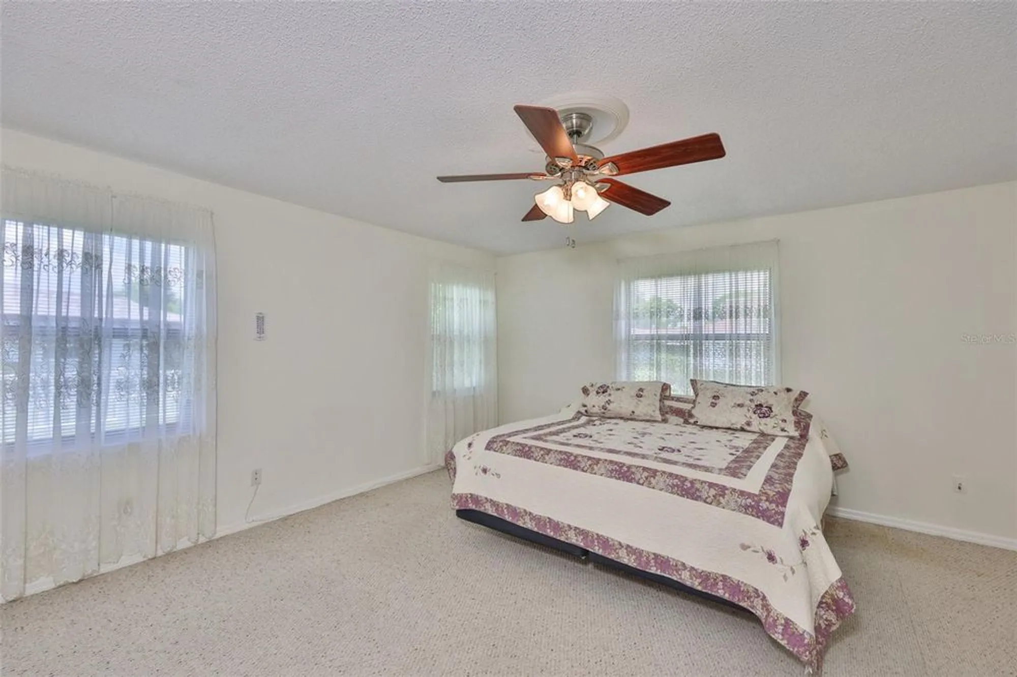 Property Slideshow image 21 of 22 | 1709 s pebble beach blvd, Sun City Center, FL, 33573