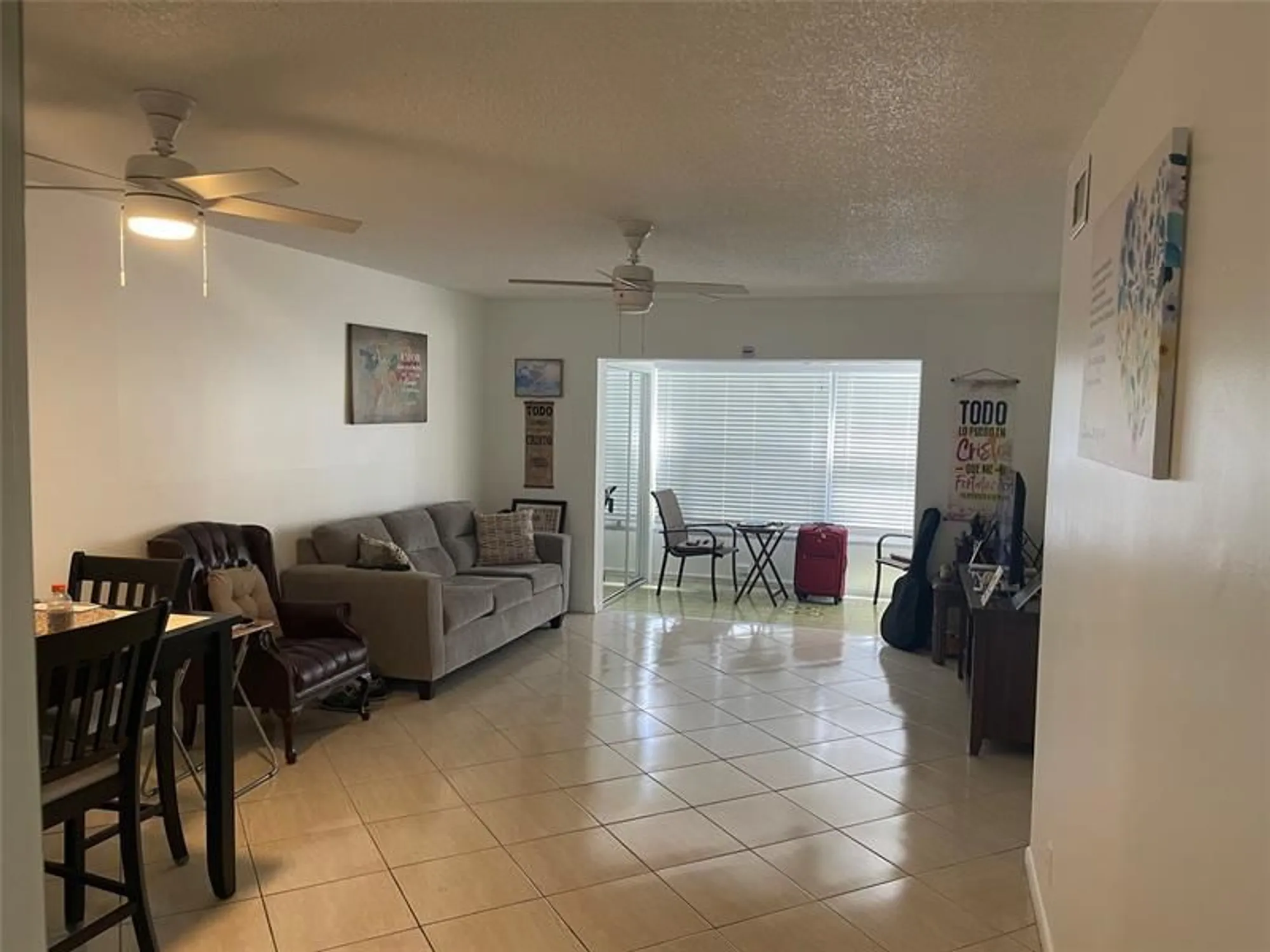 Property Slideshow image 2 of 8 | 550 nw 79th ave 108, Margate, FL, 33063