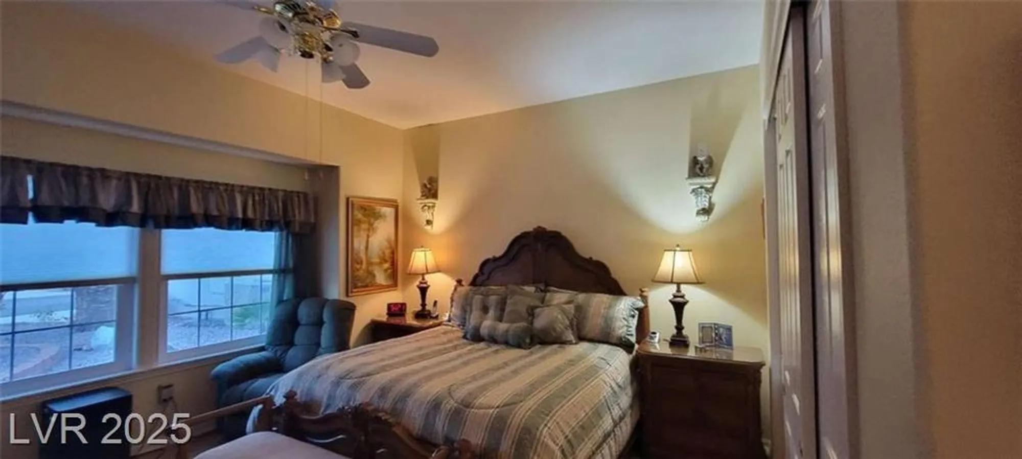 Property Slideshow image 5 of 12 | 2023 may valley way, Henderson, NV, 89052