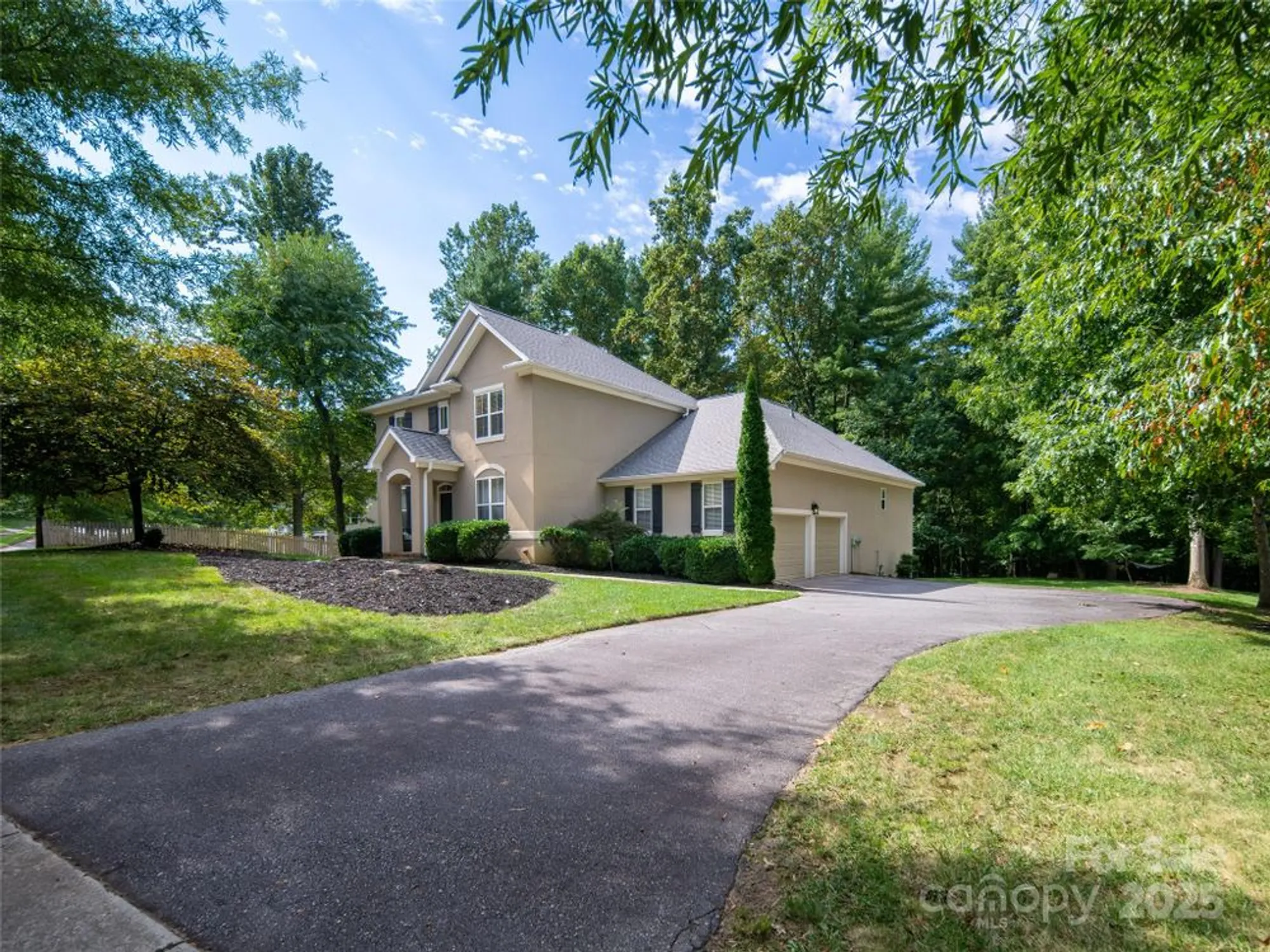 Property Slideshow image 36 of 48 | 588 welsh partridge cir, Biltmore Lake, NC, 28715