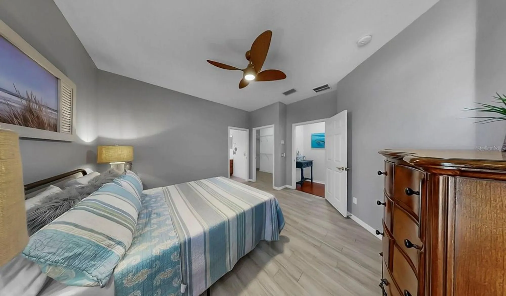 Property Slideshow image 31 of 41 | 313 seneca falls dr, Apollo Beach, FL, 33572