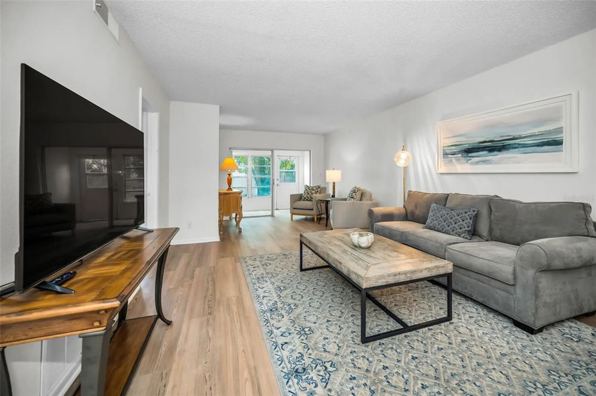 Property Slideshow image 14 of 59 | 970 virginia st 109, Dunedin, FL, 34698