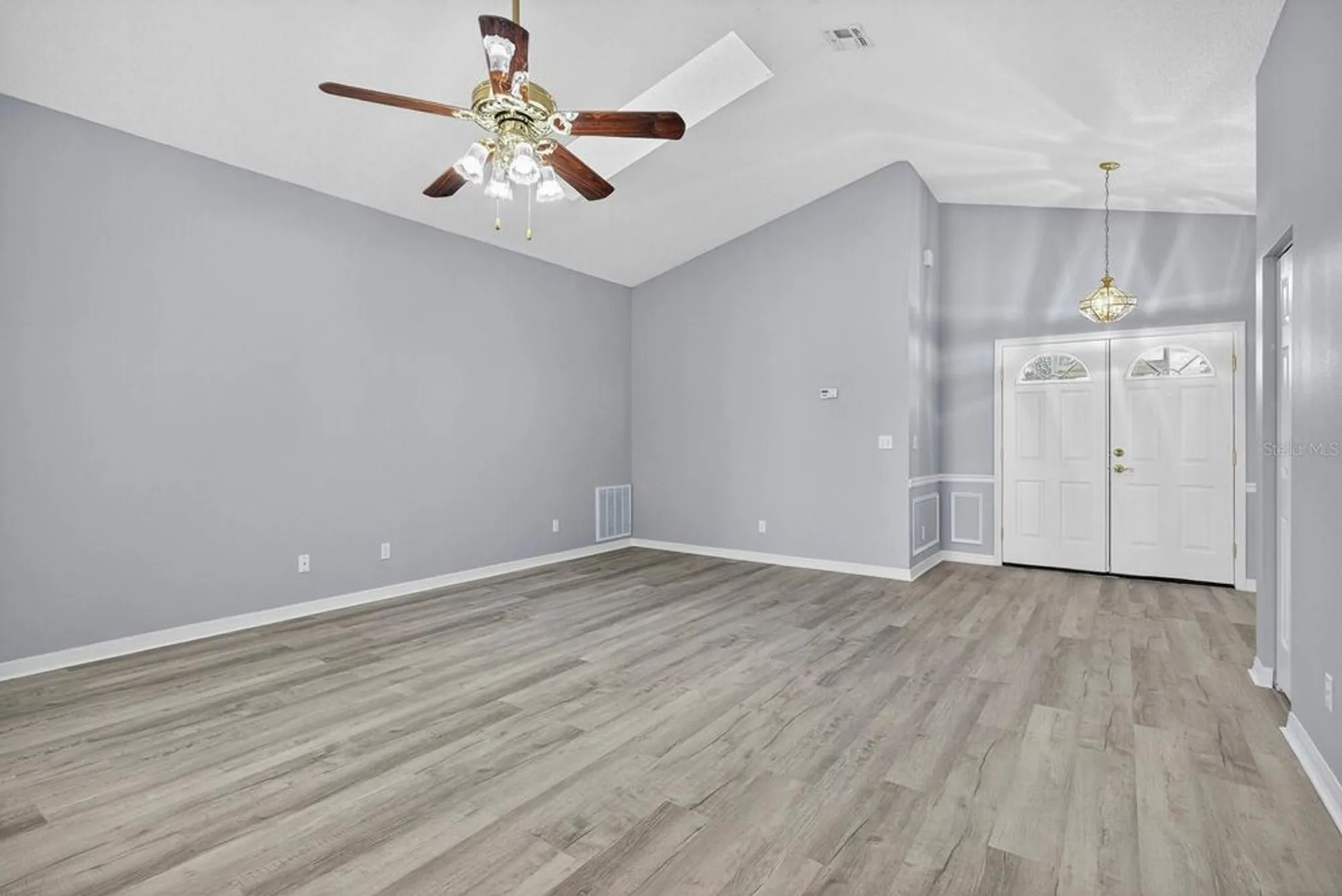 Property Slideshow image 5 of 68 | 321 ranchwood dr, Leesburg, FL, 34748