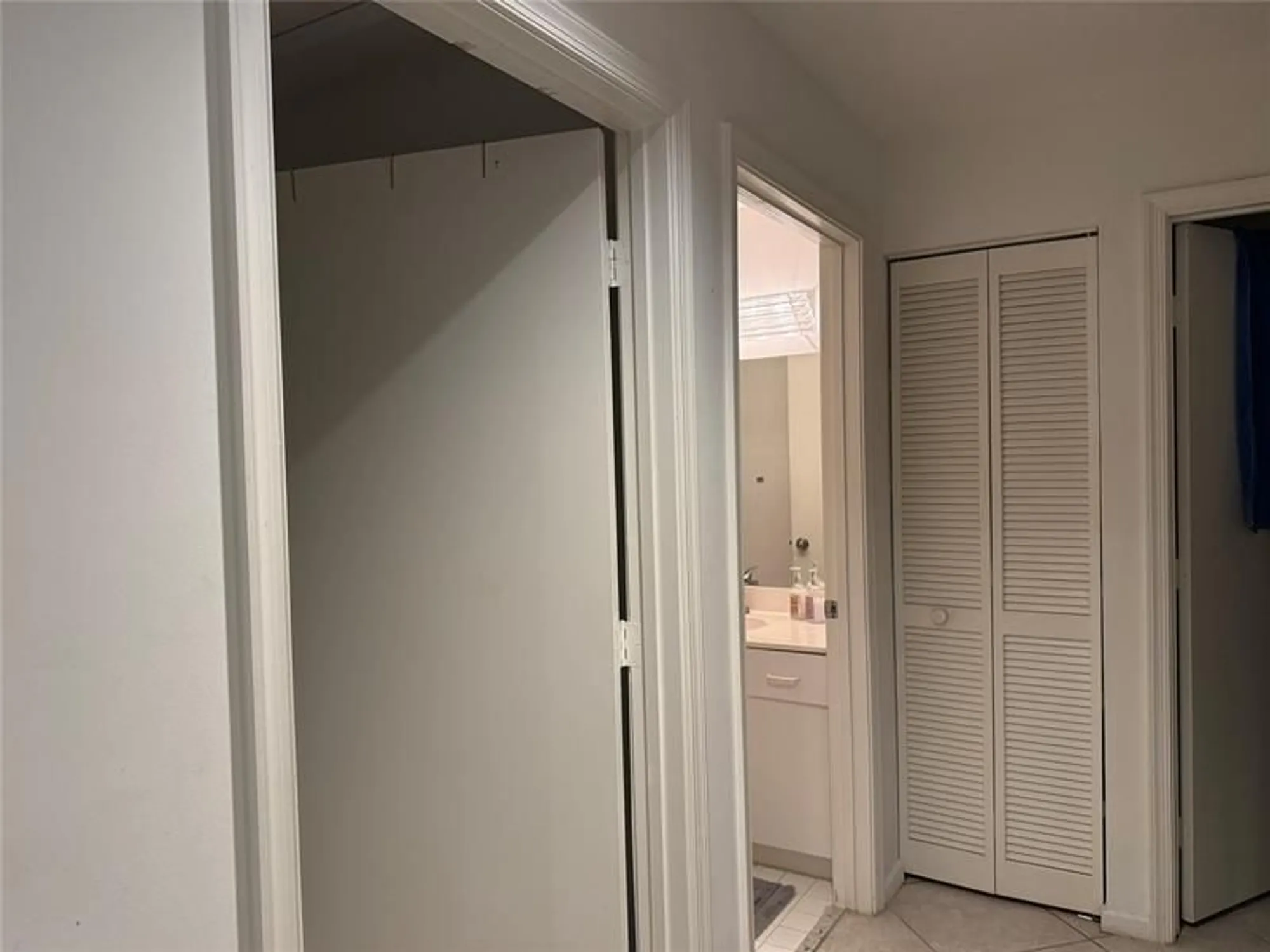 Property Slideshow image 26 of 41 | 5914 regal glen dr 205, Boynton Beach, FL, 33437