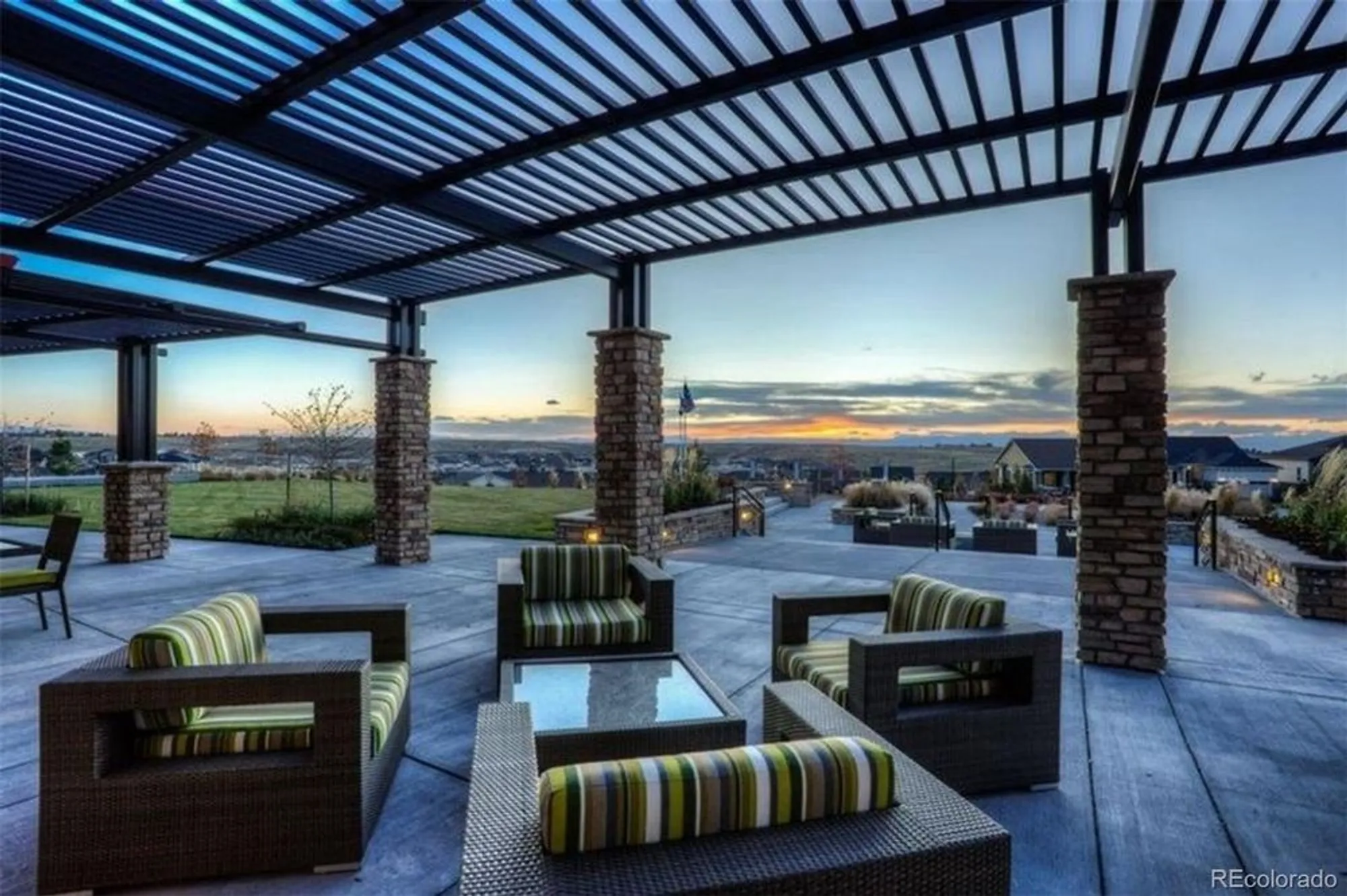 Property Slideshow image 31 of 33 | 23130 e del norte cir, Aurora, CO, 80016