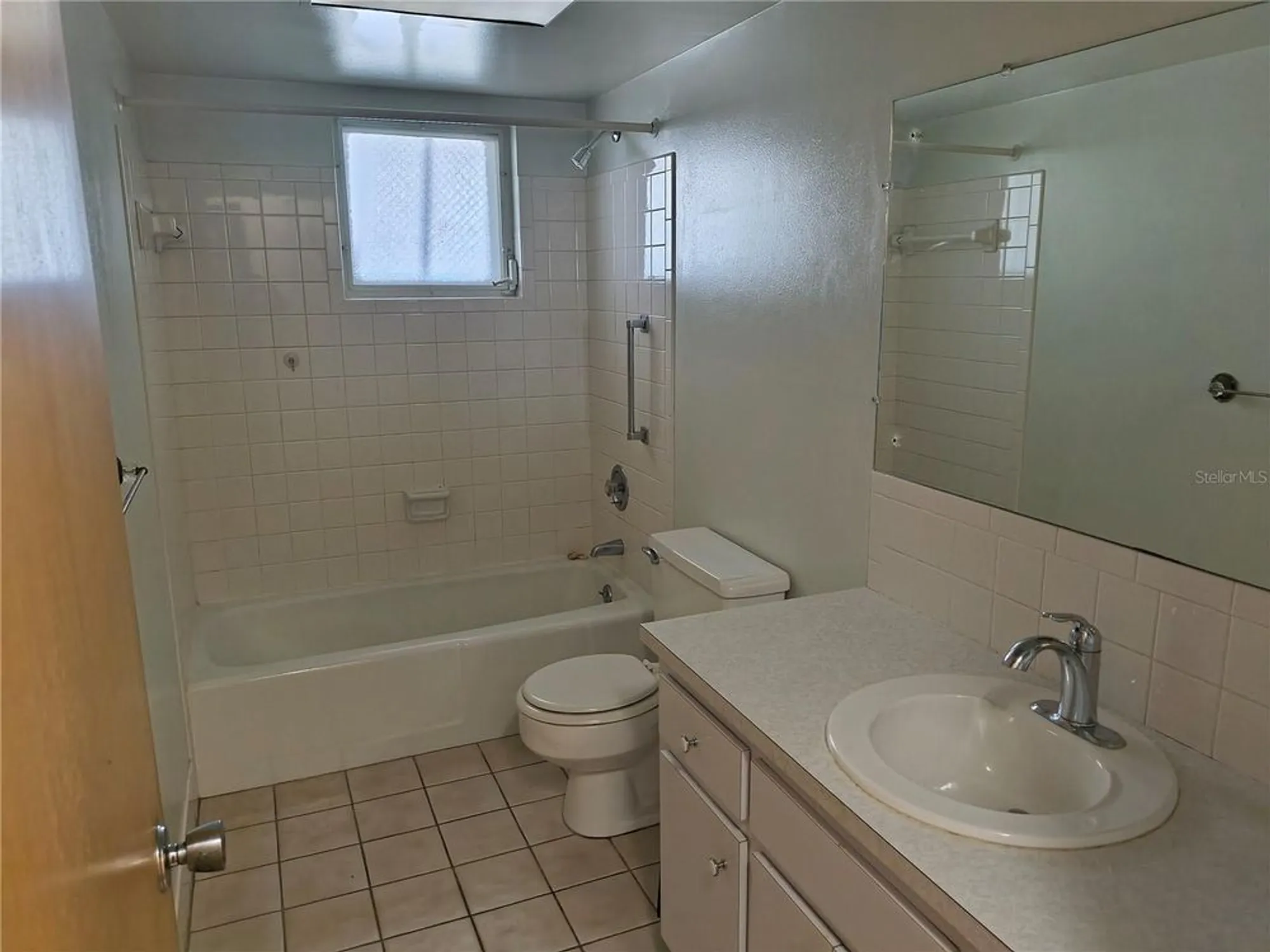 Property Slideshow image 10 of 20 | 116 the corso # 116, Venice, FL, 34285