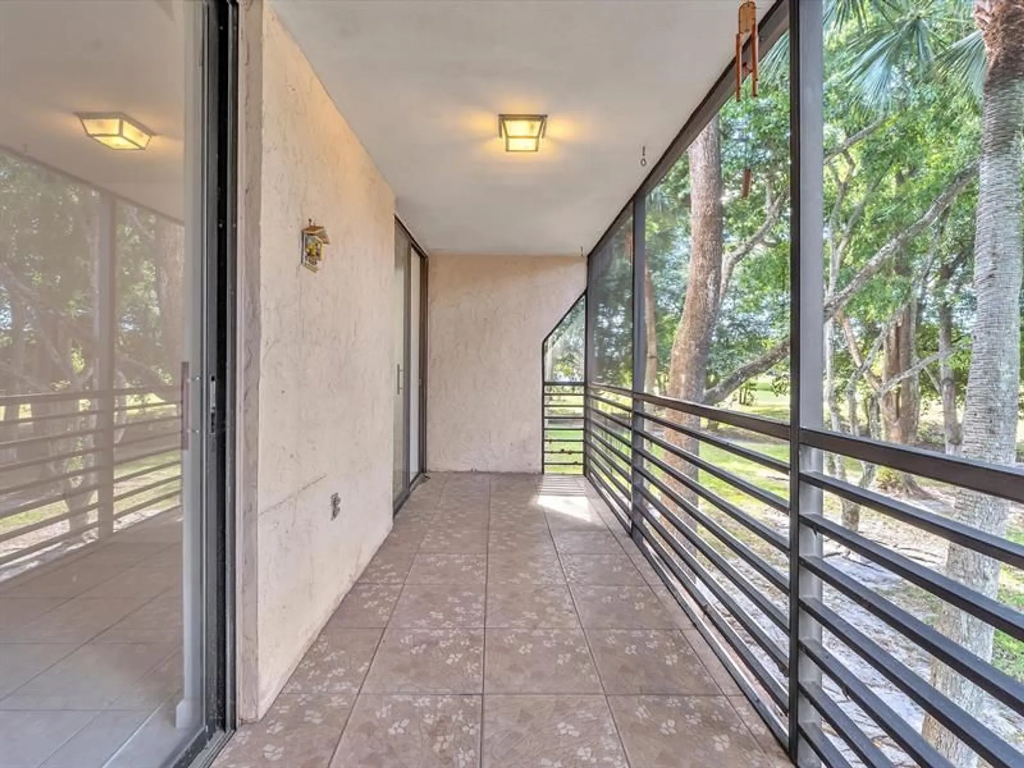 Property Slideshow image 23 of 37 | 7750 w mcnab rd apt 202, Tamarac, FL, 33321