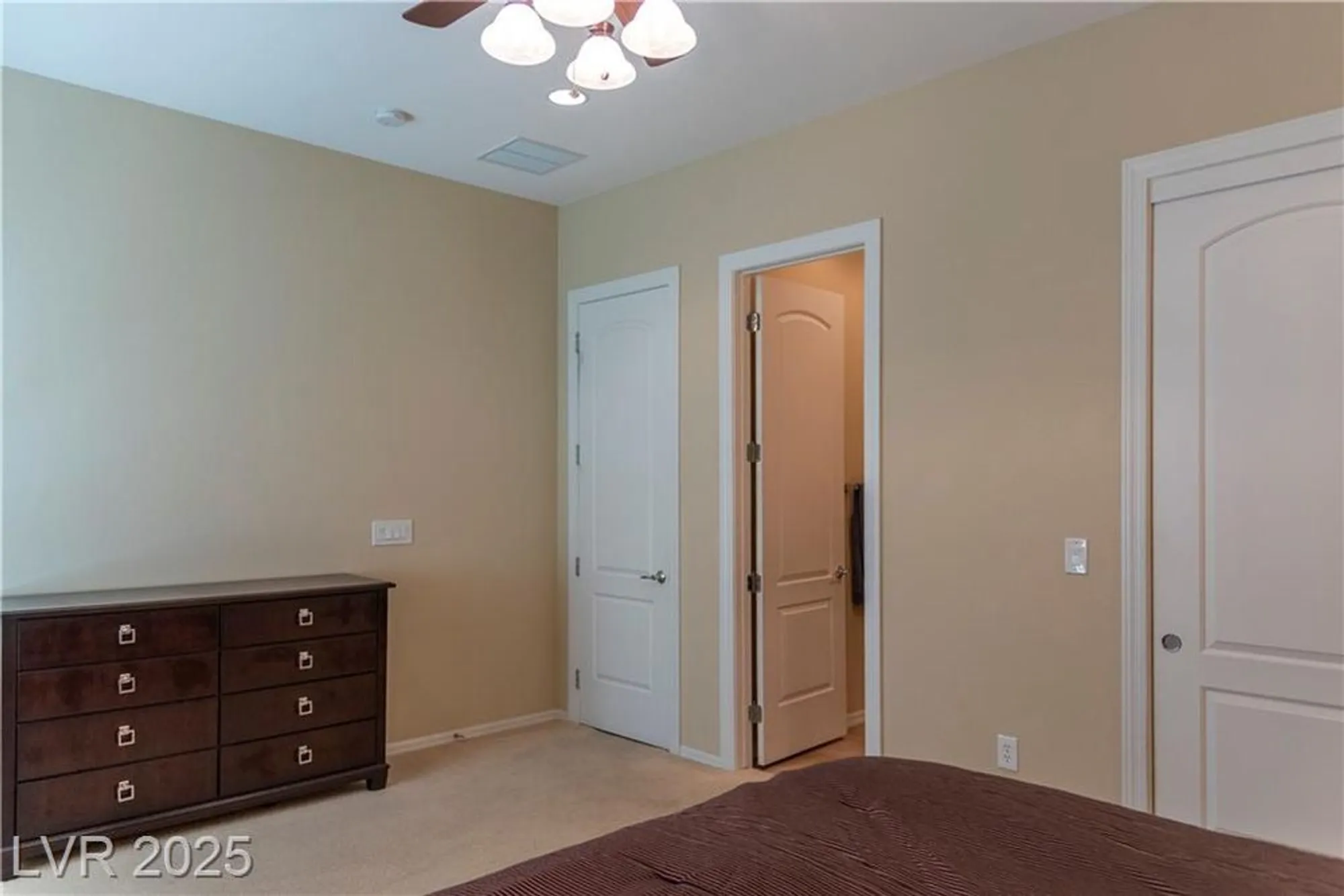 Property Slideshow image 29 of 35 | 2304 janesville ln, Henderson, NV, 89044