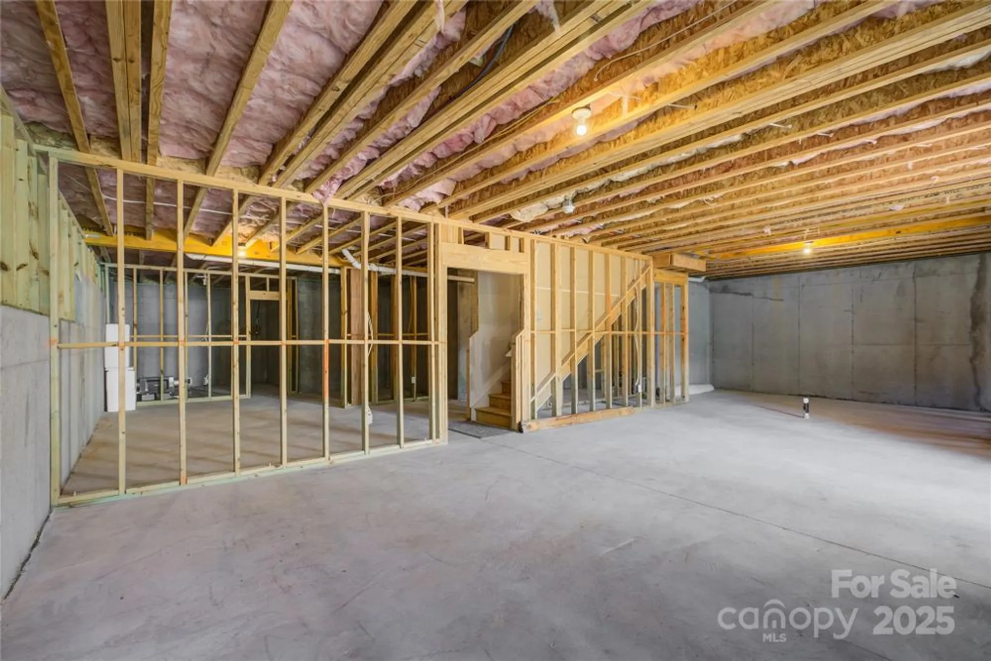 Property Slideshow image 42 of 48 | 15429 topanga dr, Charlotte, NC, 28278