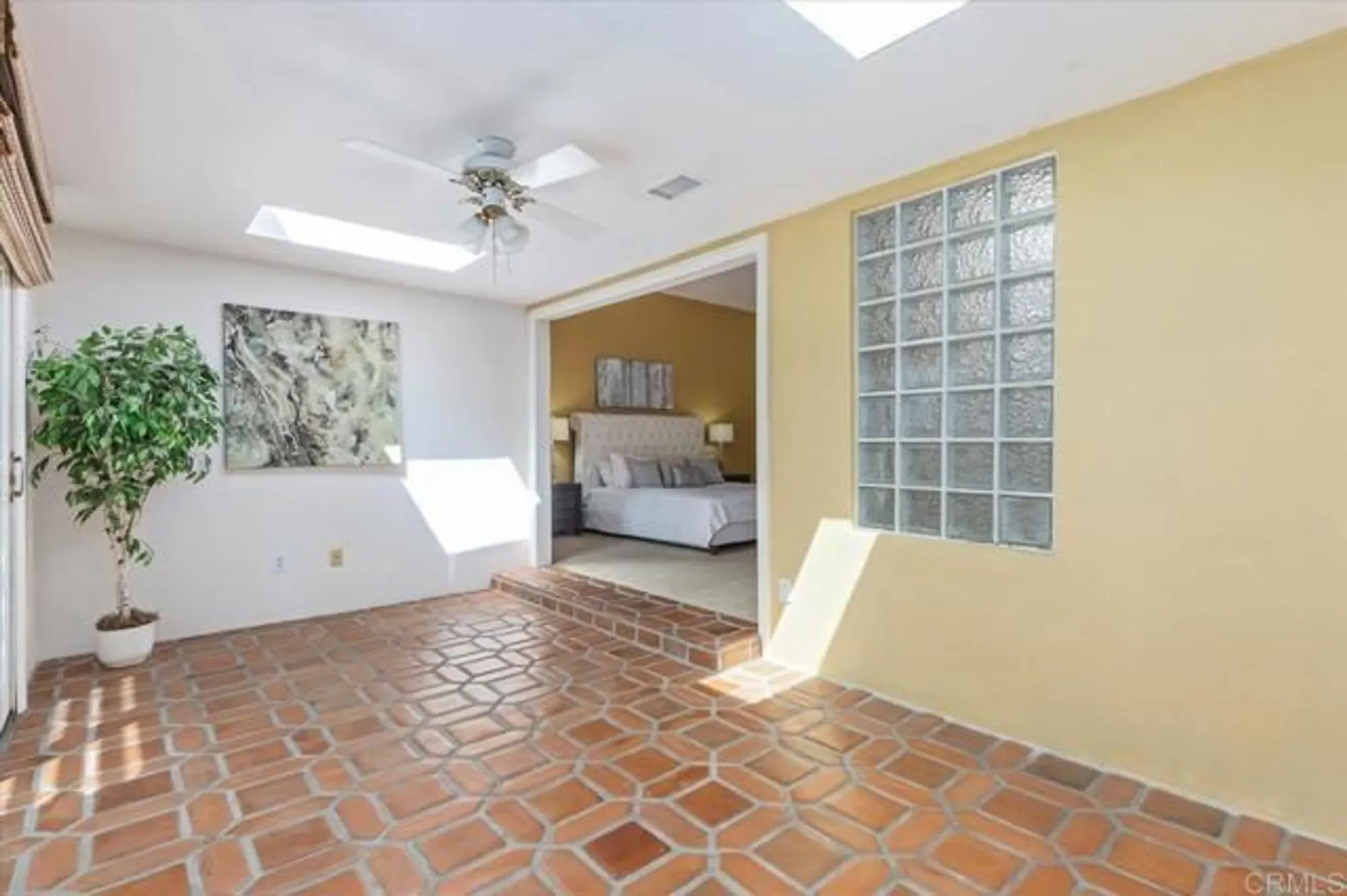 Property Slideshow image 24 of 59 | 1054 la sombra dr, San Marcos, CA, 92078