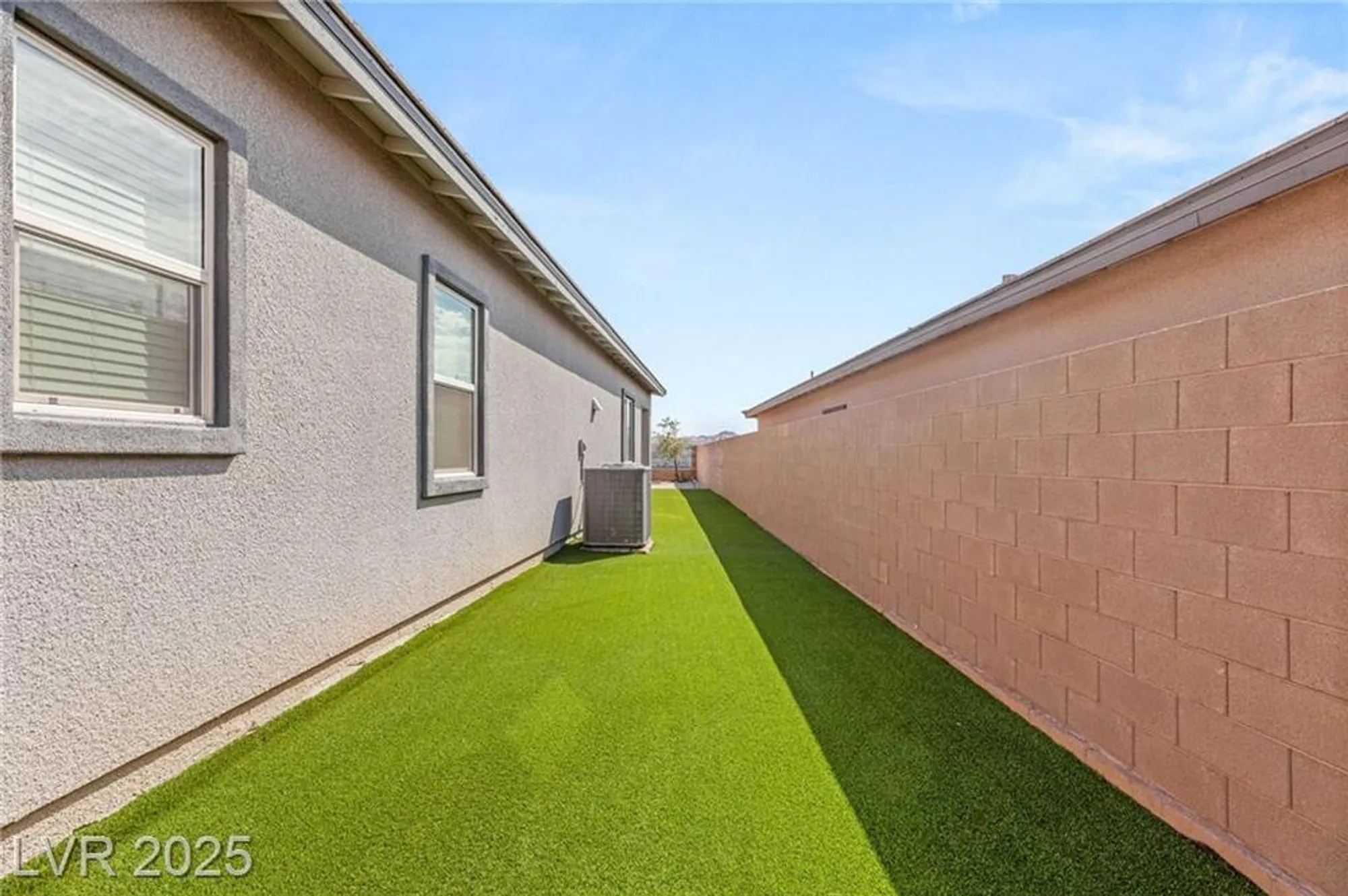 Property Slideshow image 33 of 42 | 116 juliette pointe ln, Henderson, NV, 89011