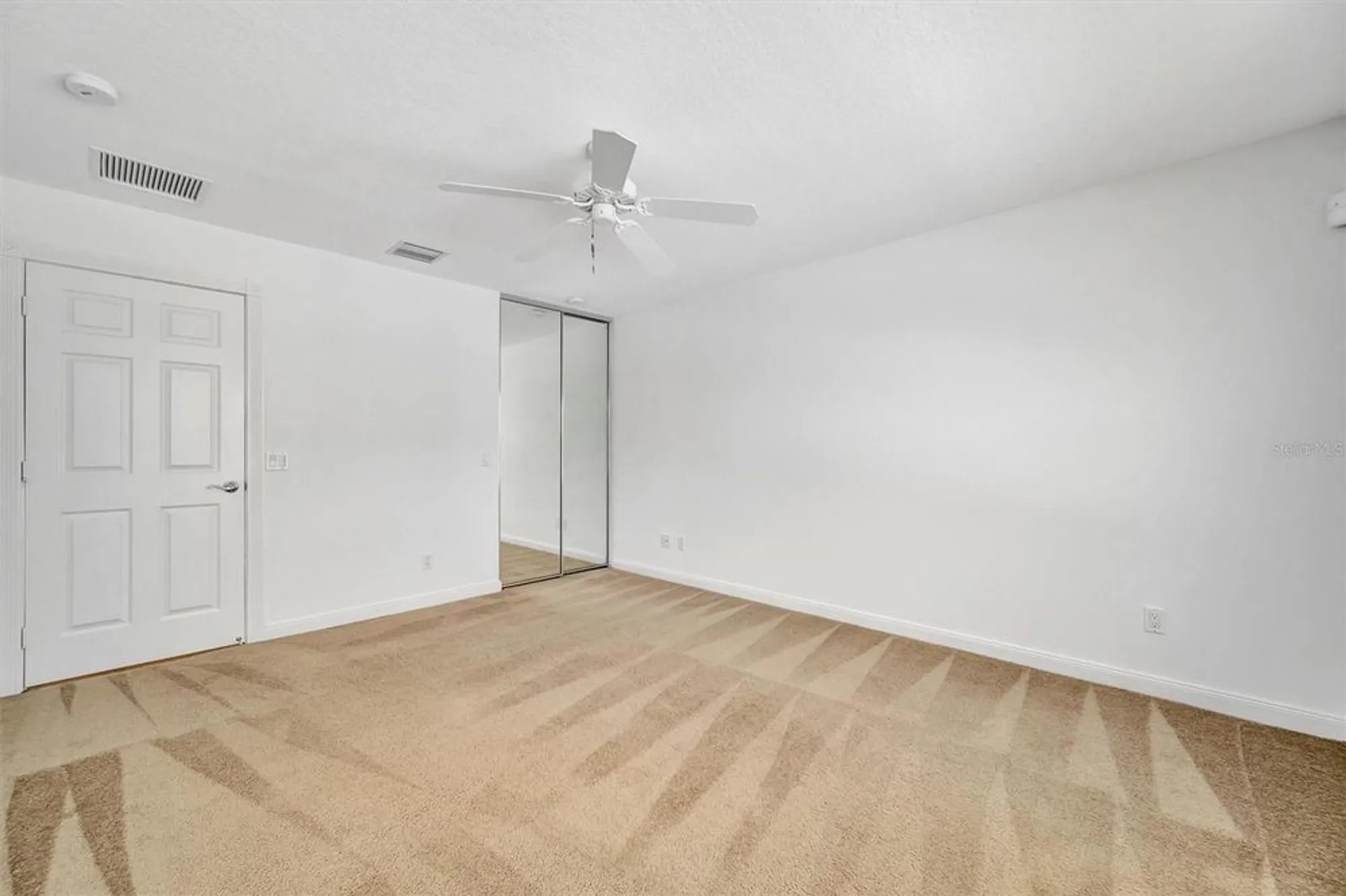 Property Slideshow image 21 of 51 | 5955 benevento dr, Sarasota, FL, 34238