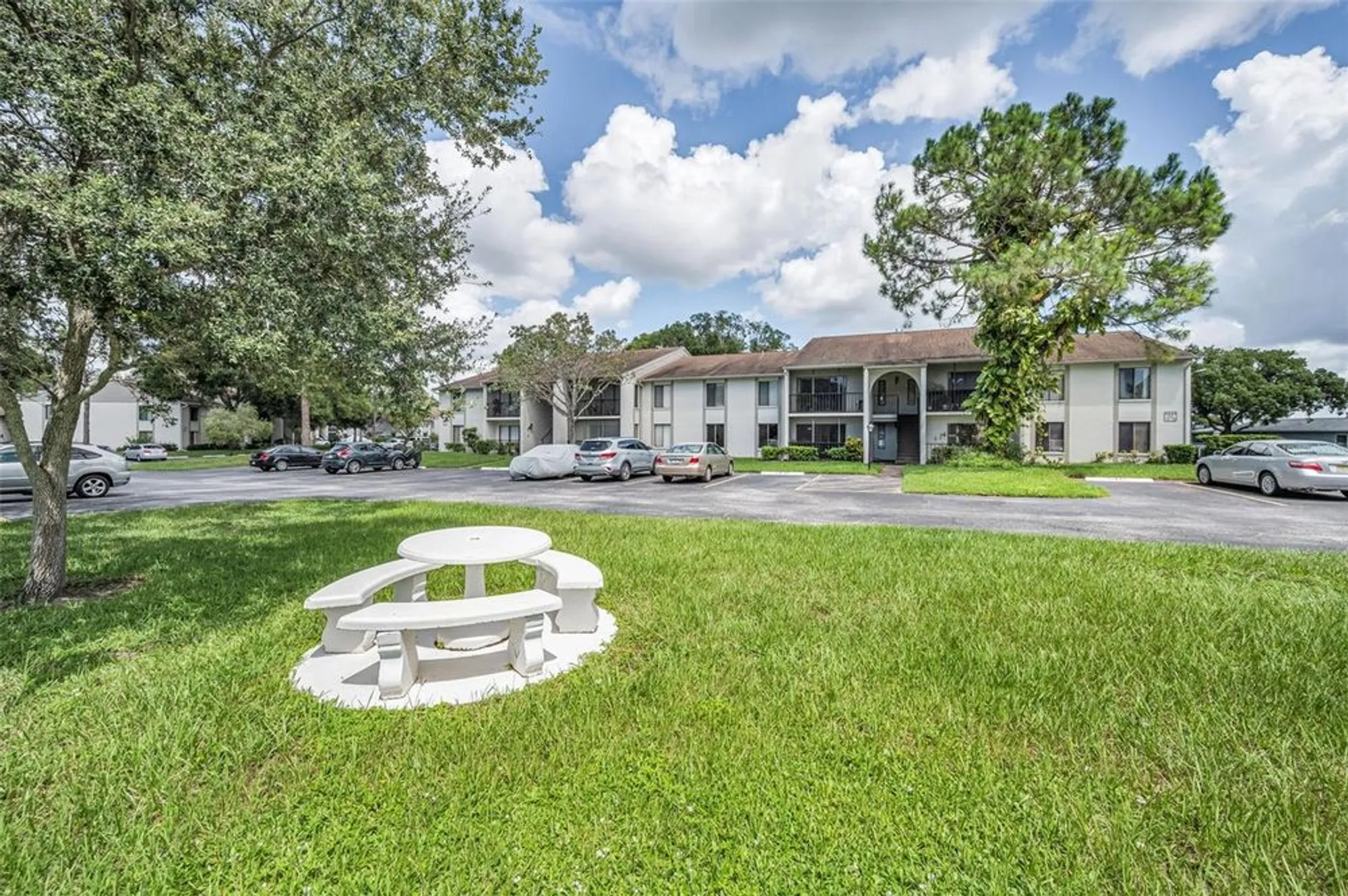 Property Slideshow image 35 of 63 | 2642 pine ridge way d2, Palm Harbor, FL, 34684