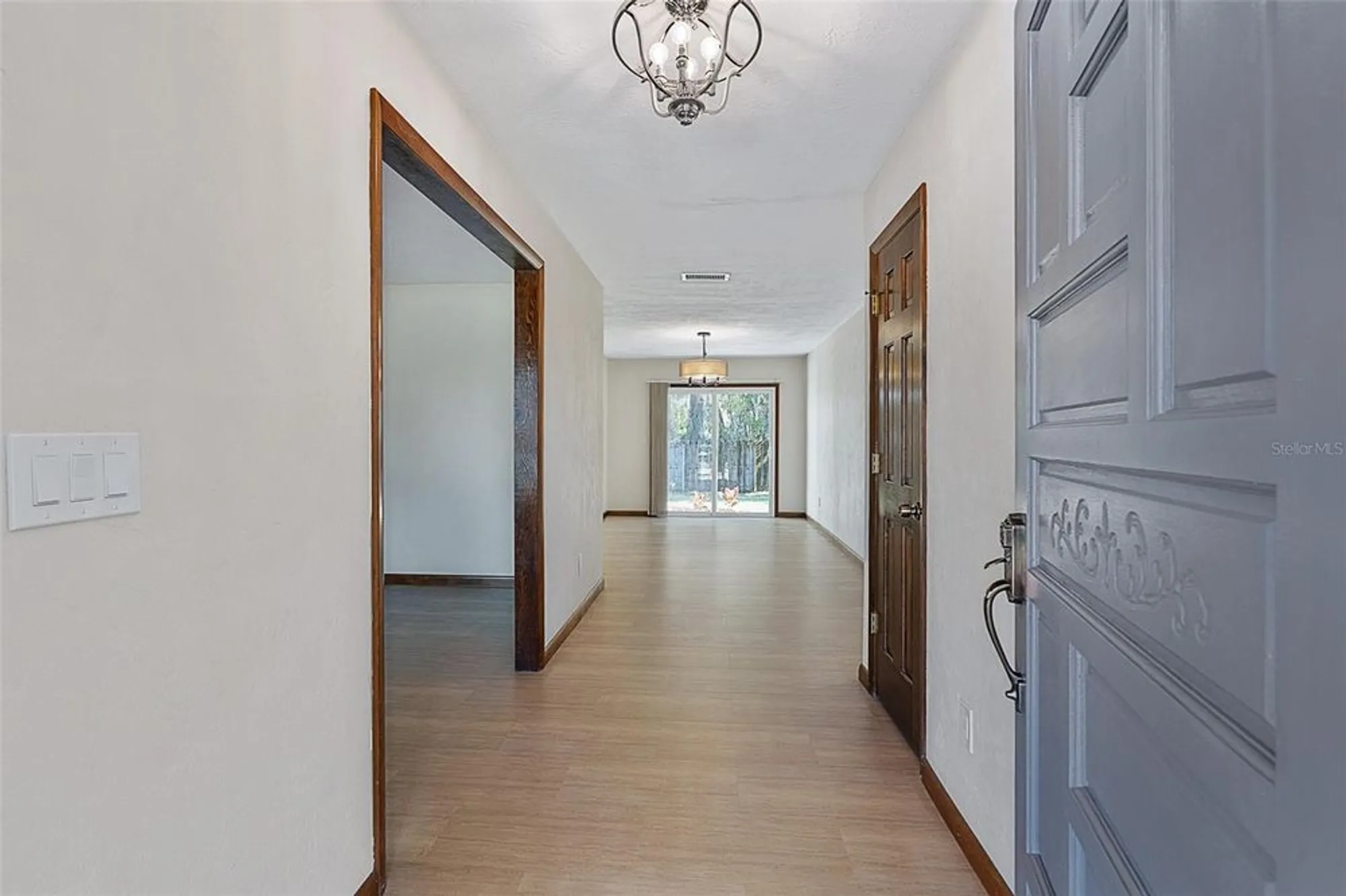 Property Slideshow image 10 of 48 | 521 pelican bay dr, Daytona Beach, FL, 32119