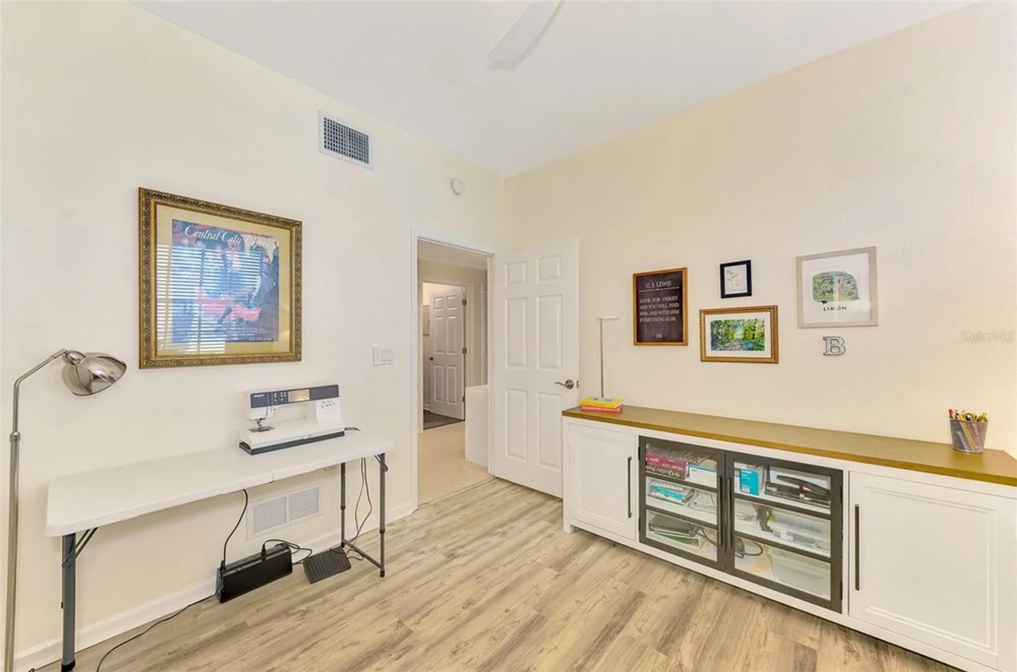 Property Slideshow image 39 of 81 | 4620 club dr unit 102, Port Charlotte, FL, 33953