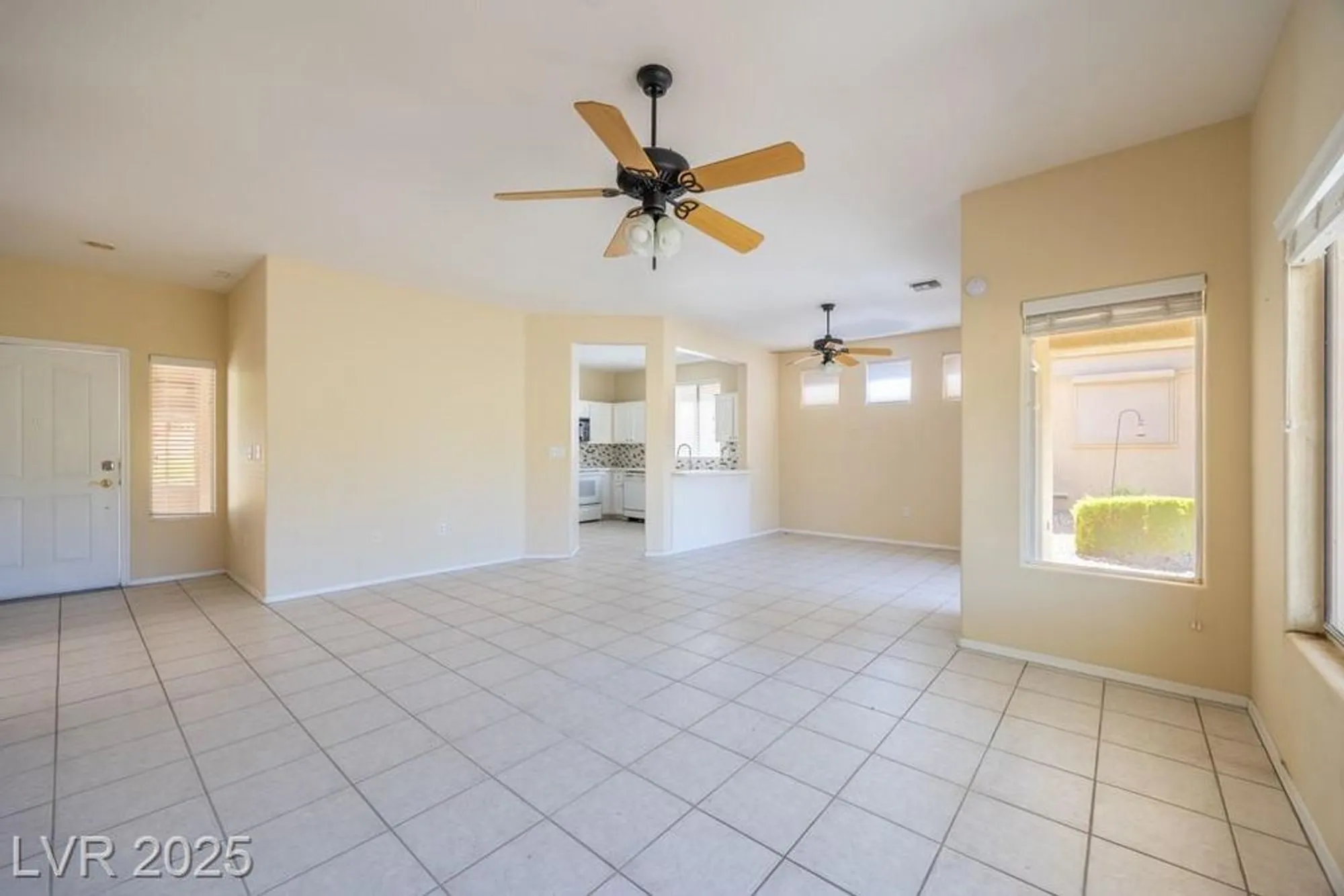 Property Slideshow image 7 of 36 | 2125 capestone st, Las Vegas, NV, 89134