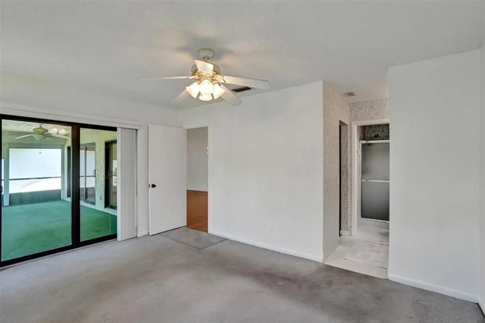 Property Slideshow image 21 of 85 | 2261 sw 15th pl, Deerfield Beach, FL, 33442