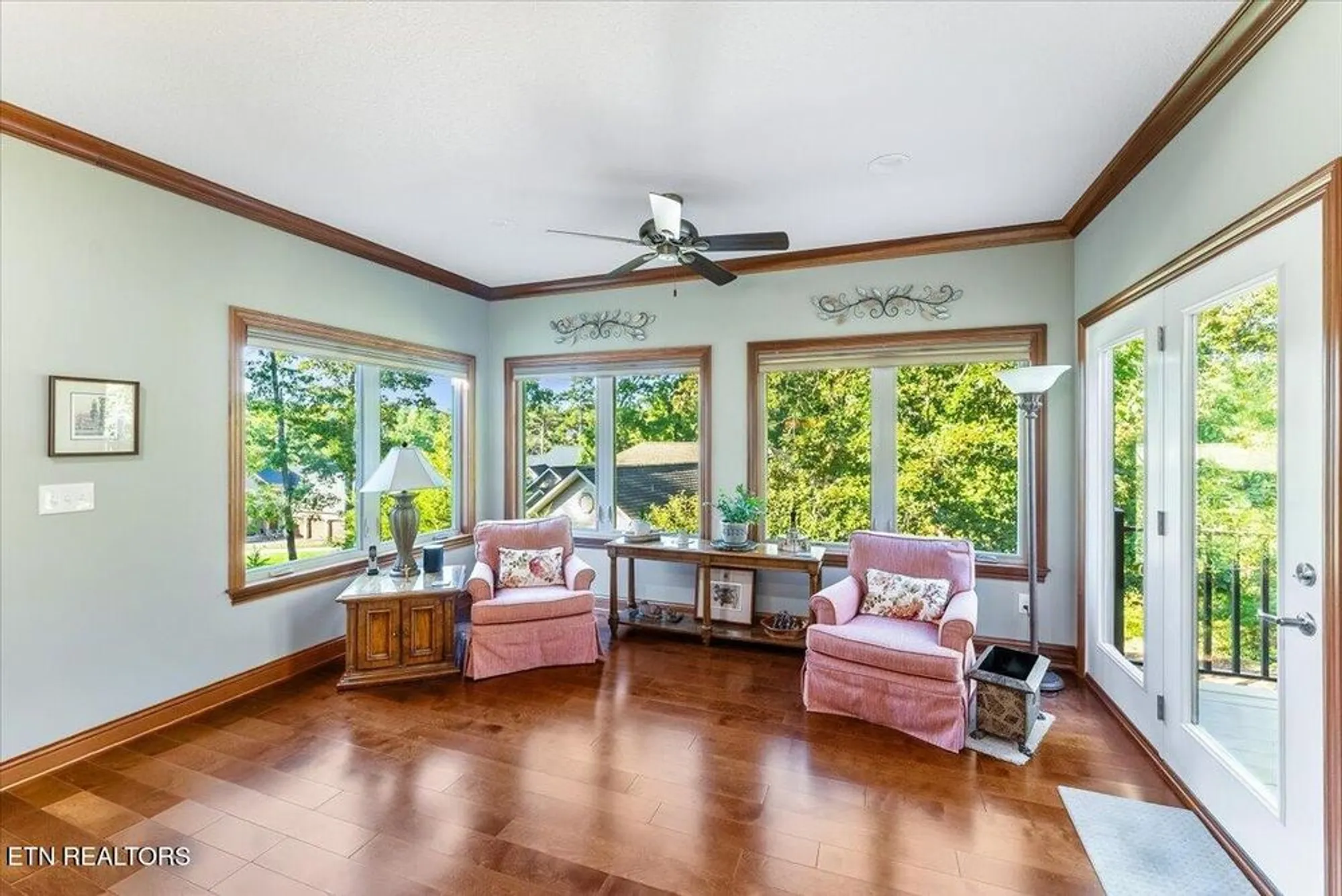 Property Slideshow image 31 of 54 | 400 tanasi way, Loudon, TN, 37774
