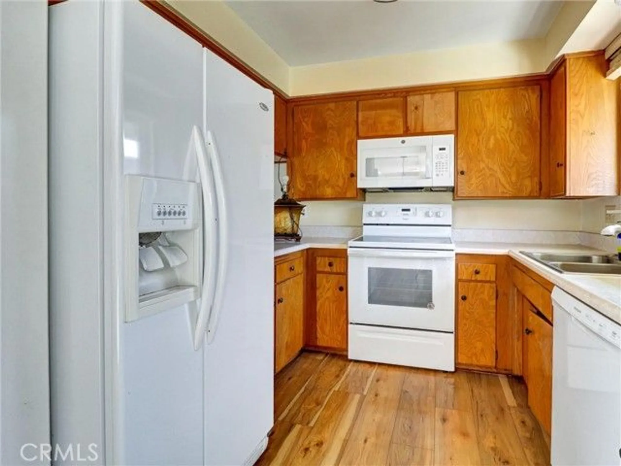 Property Slideshow image 10 of 41 | 22627 nadine cir b, Torrance, CA, 90505