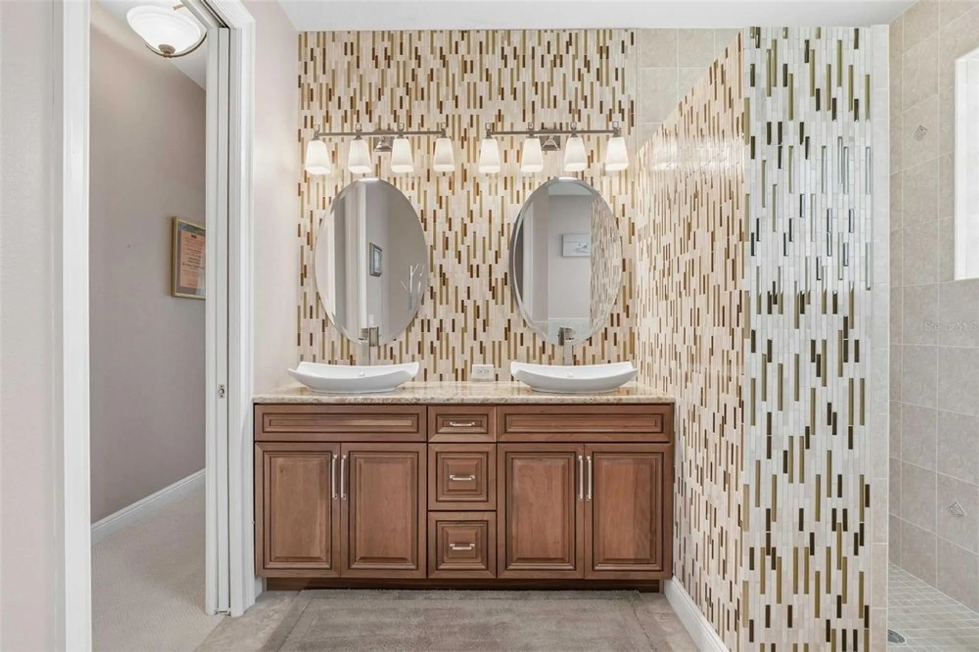 Property Slideshow image 35 of 73 | 8426 charleston dr, Weeki Wachee, FL, 34613