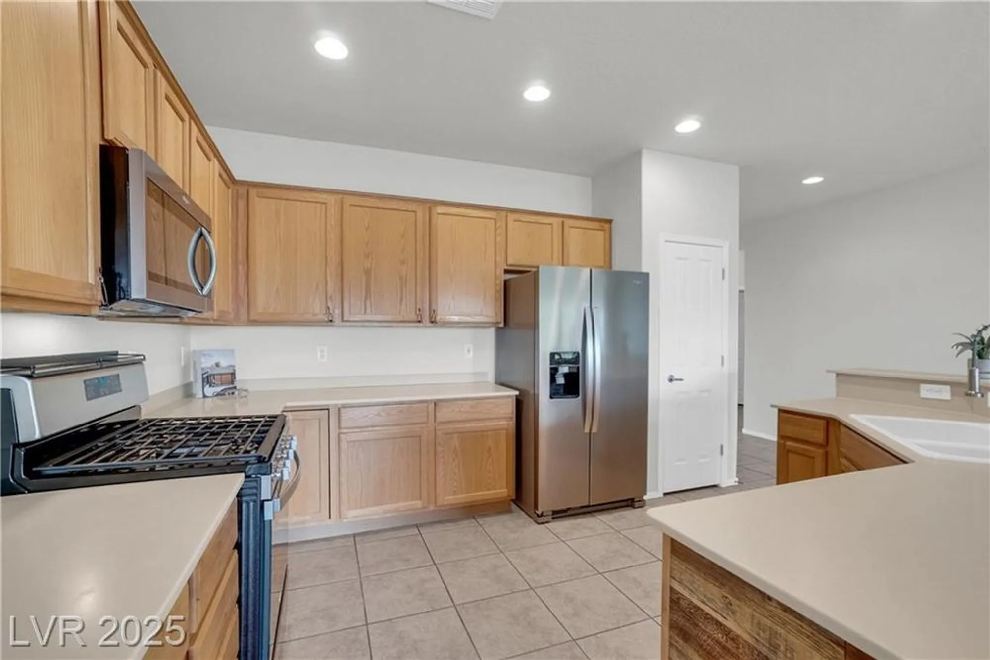 Property Slideshow image 8 of 45 | 2343 galilean moon st, Henderson, NV, 89044