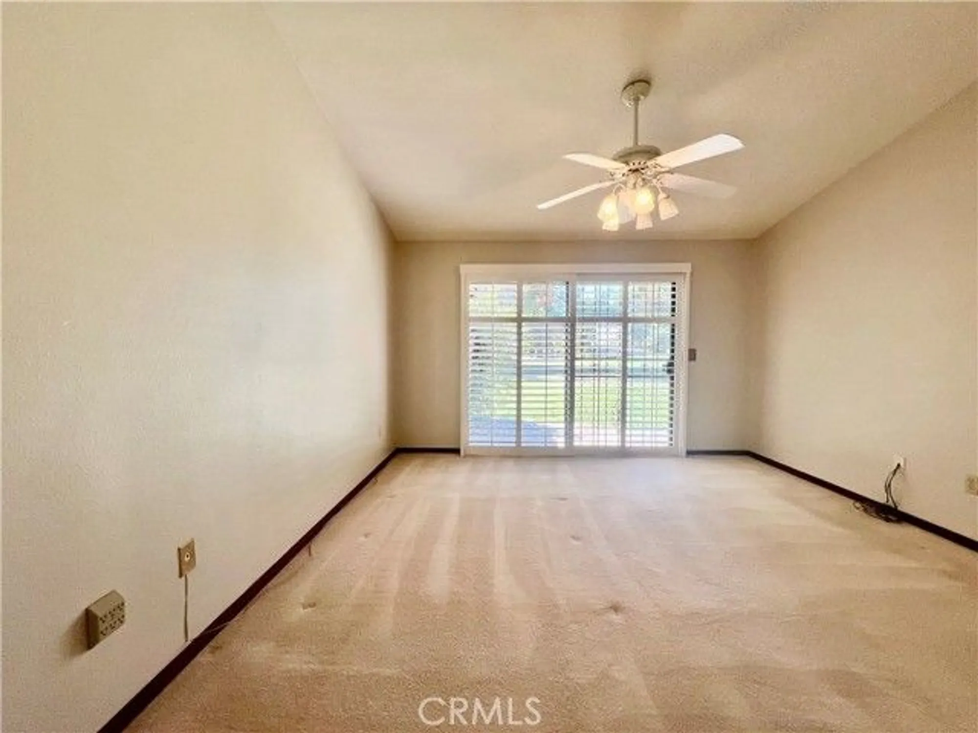 Property Slideshow image 14 of 44 | 1229 seven hills dr, Hemet, CA, 92545