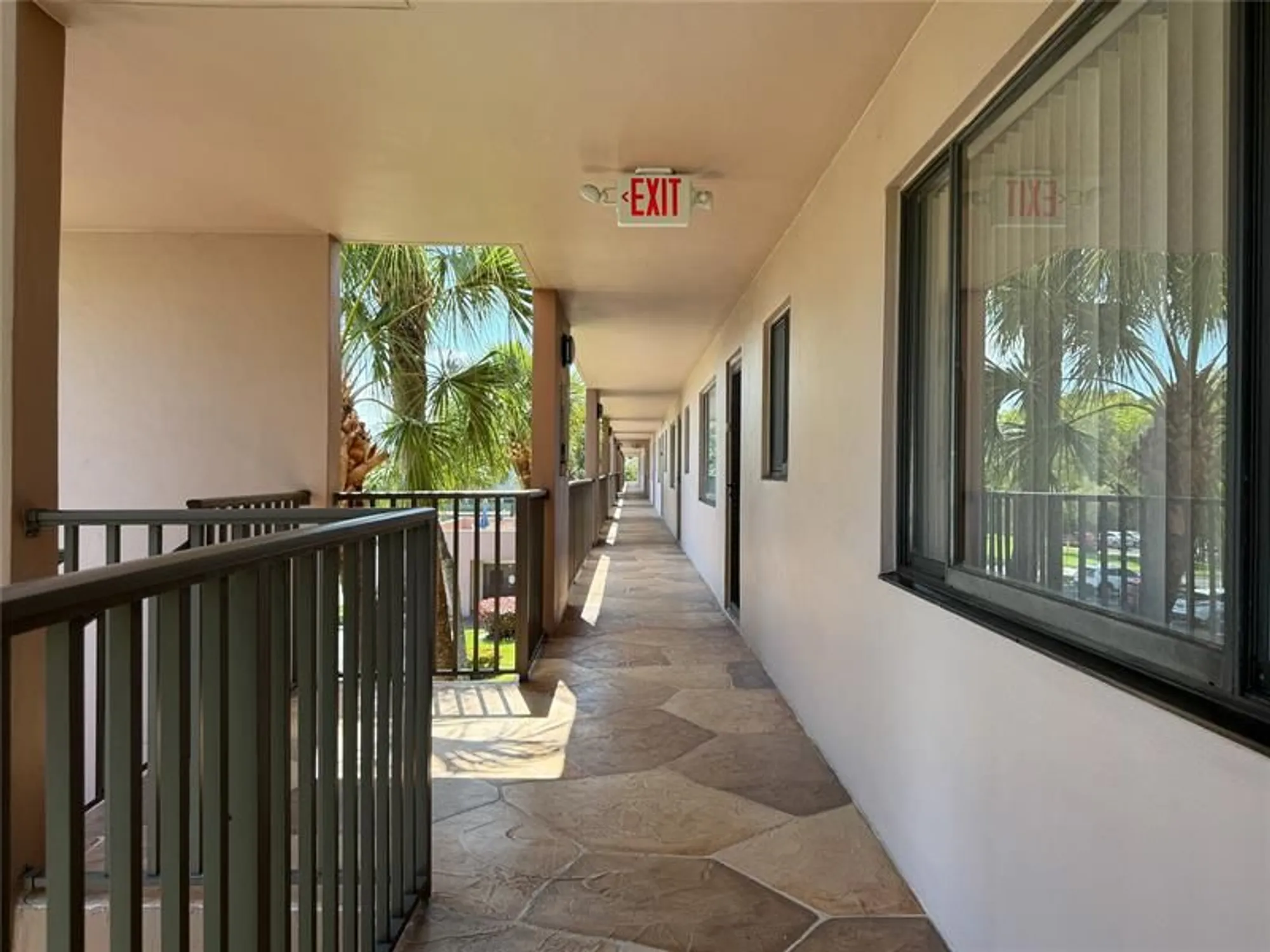 Property Slideshow image 32 of 41 | 7448 ashmont cir 312, Tamarac, FL, 33321