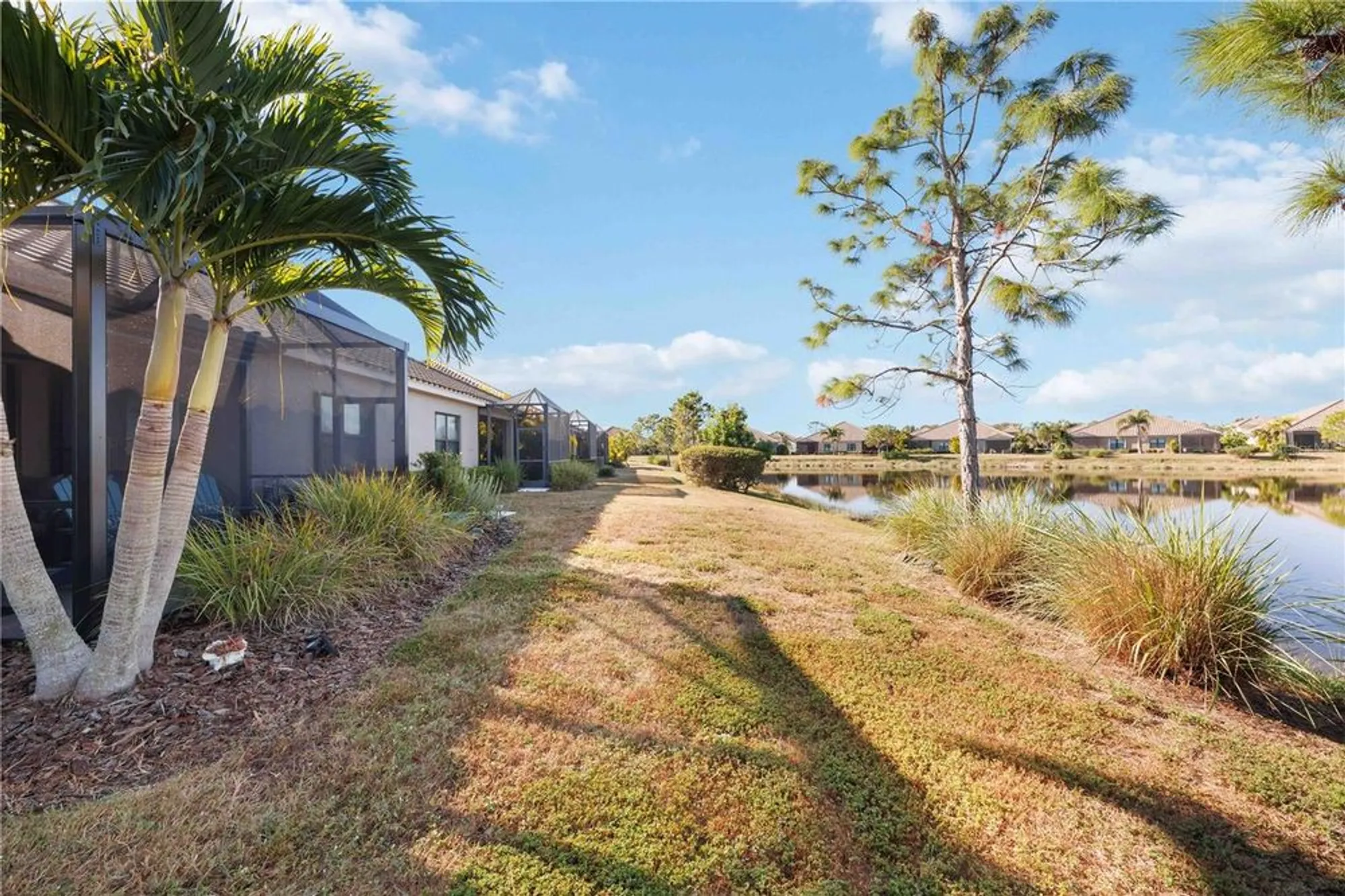 Property Slideshow image 49 of 70 | 21625 avon park ct, Venice, FL, 34293