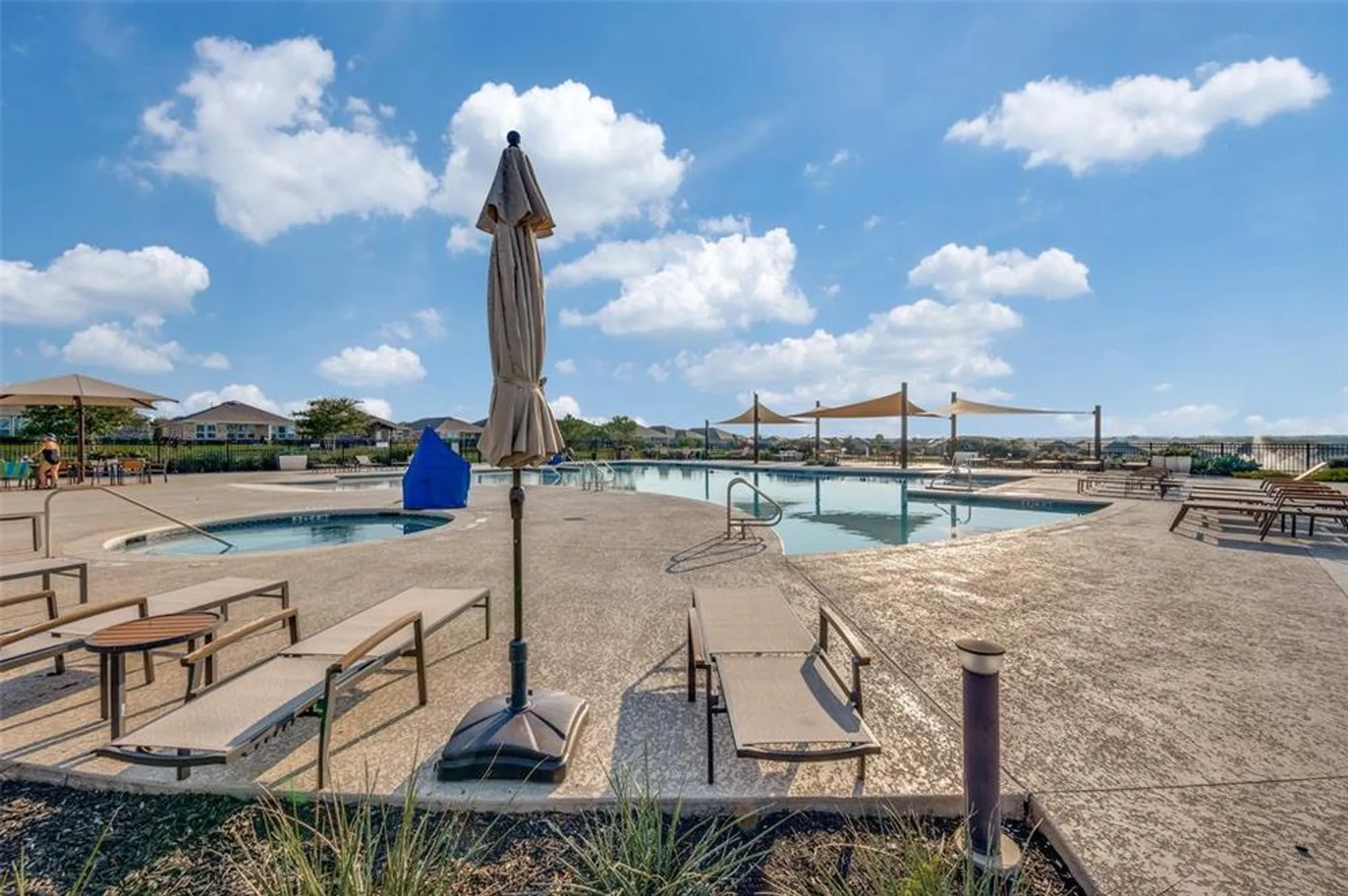 Property Slideshow image 20 of 21 | 7609 heritage dr, Aubrey, TX, 76227