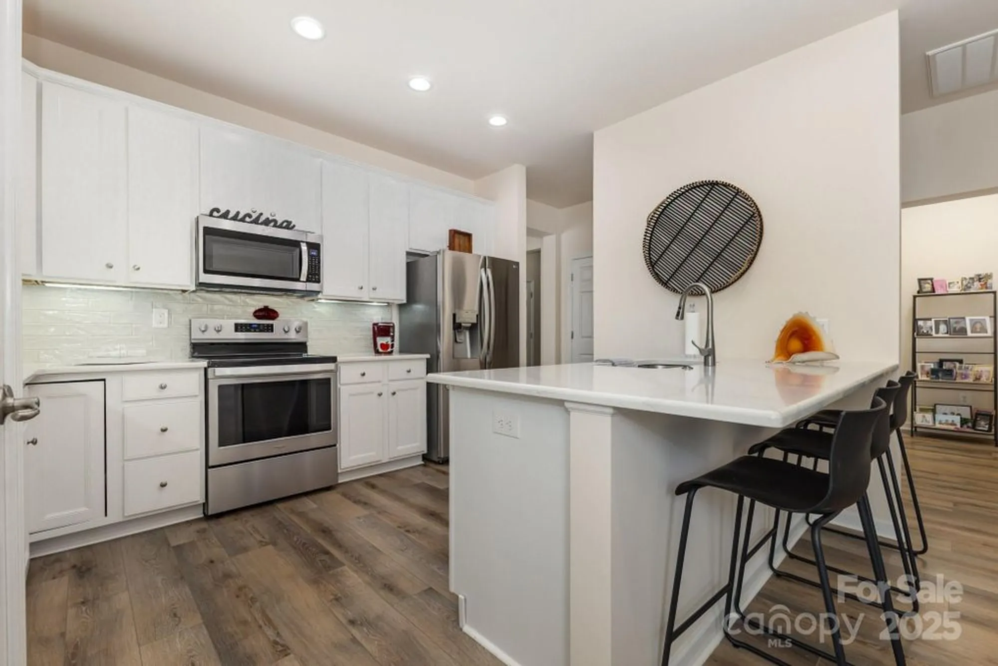 Property Slideshow image 13 of 35 | 881 platinum dr, Fort Mill, SC, 29708