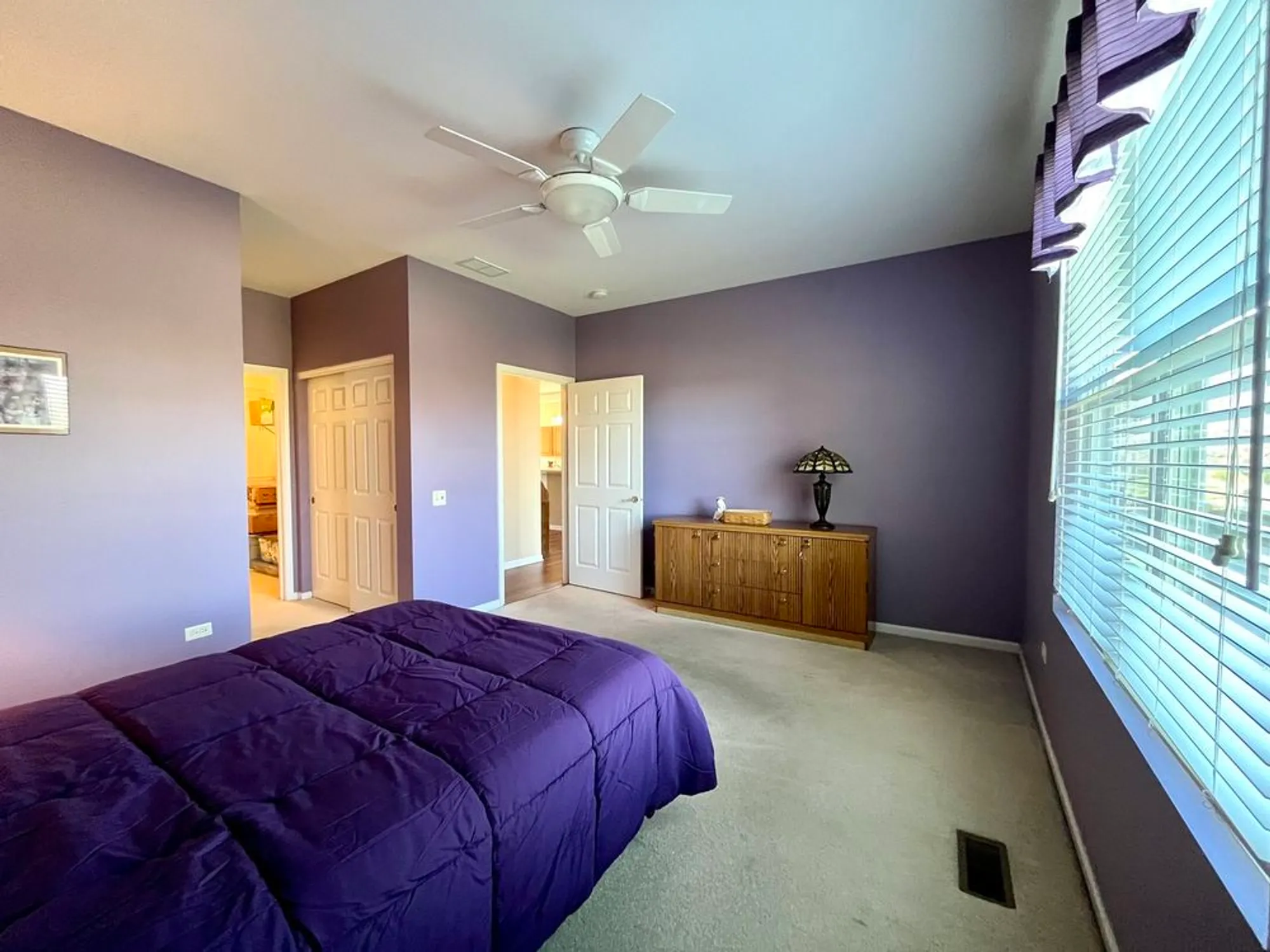 Property Slideshow image 20 of 36 | 12620 oak grove dr, Huntley, IL, 60142