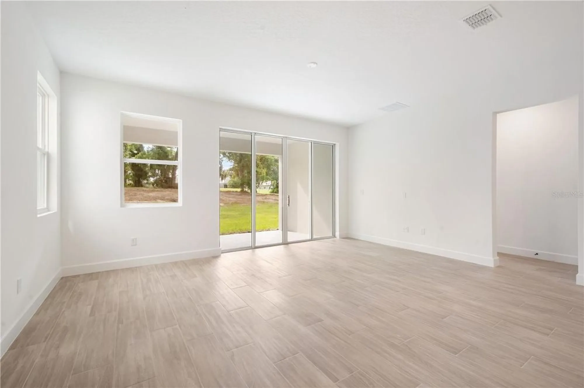 Property Slideshow image 15 of 45 | 9177 players dr, Weeki Wachee, FL, 34613