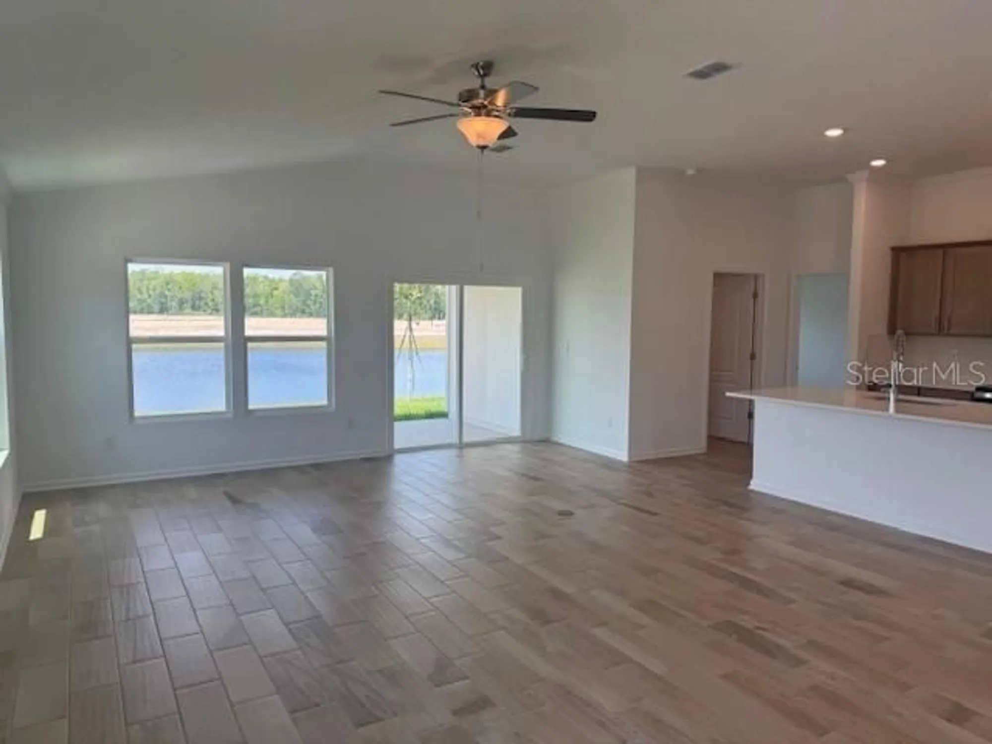 Property Slideshow image 10 of 59 | 186 greenwood dr, Palm Coast, FL, 32137