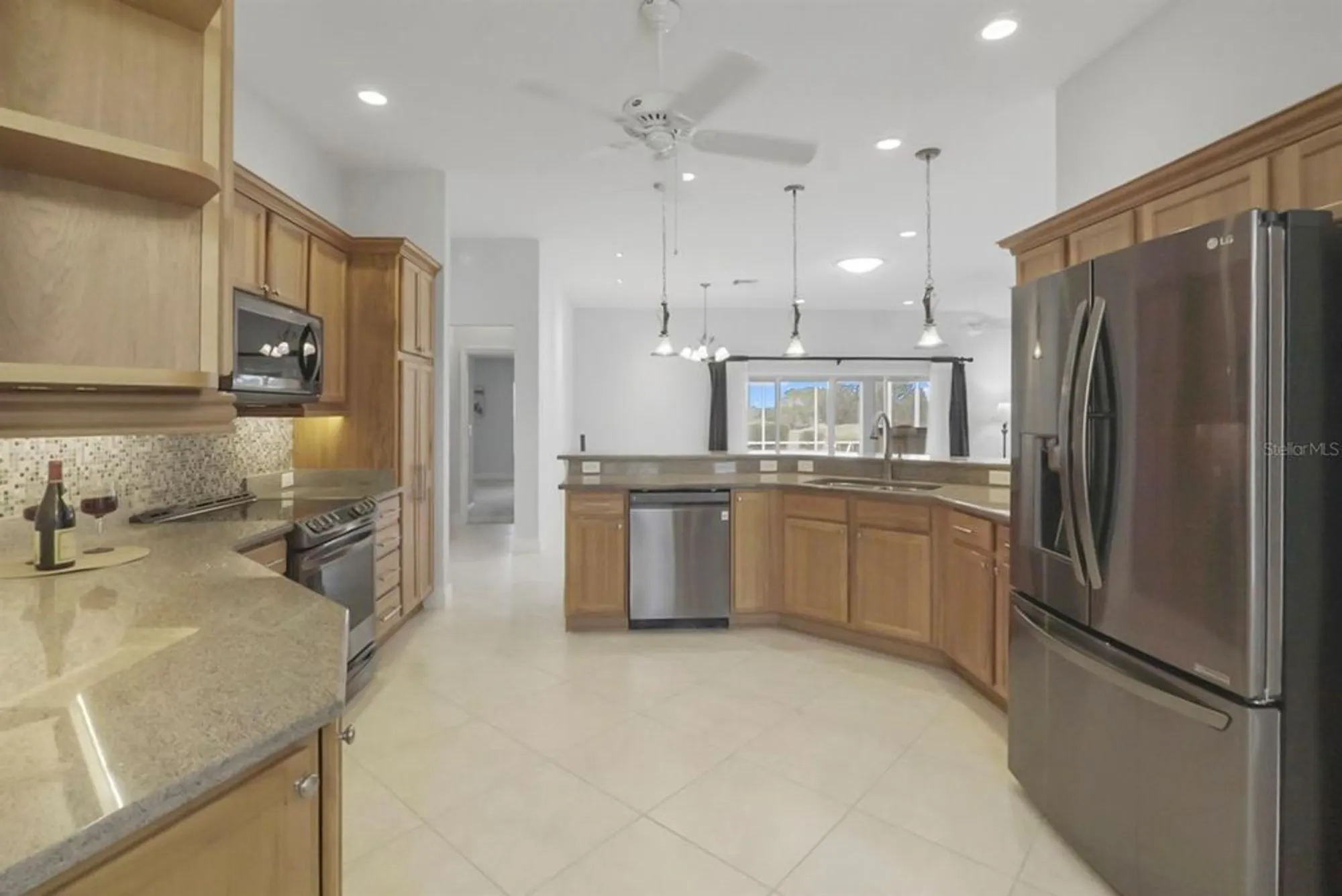 Property Slideshow image 15 of 54 | 415 kilmer way, The Villages, FL, 32162