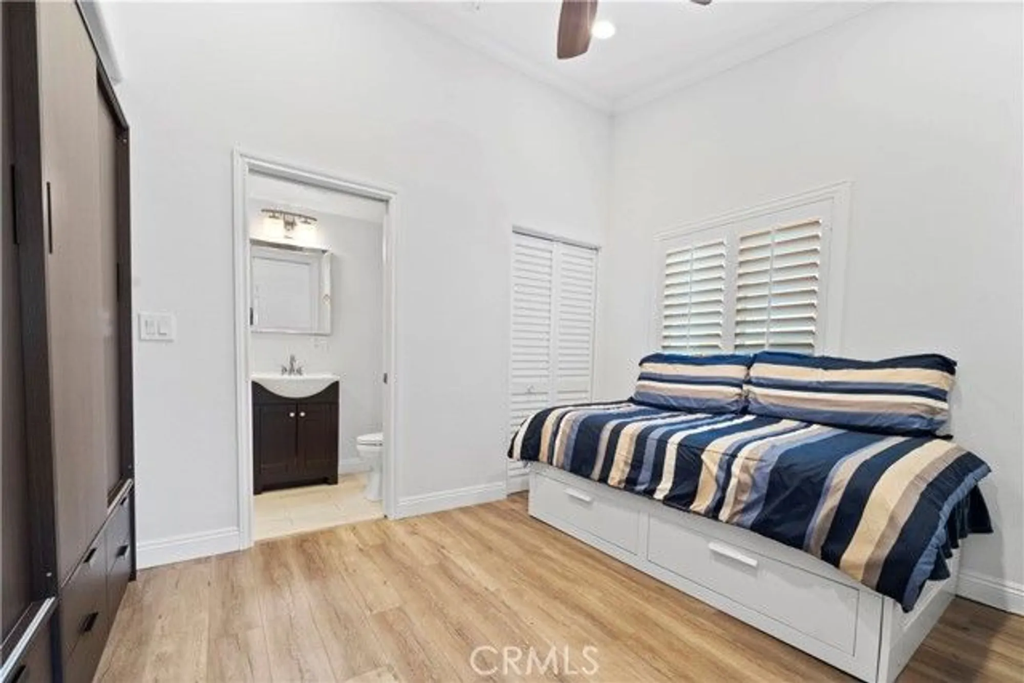 Property Slideshow image 12 of 30 | 13881 thunderbird dr apt 63g, Seal Beach, CA, 90740