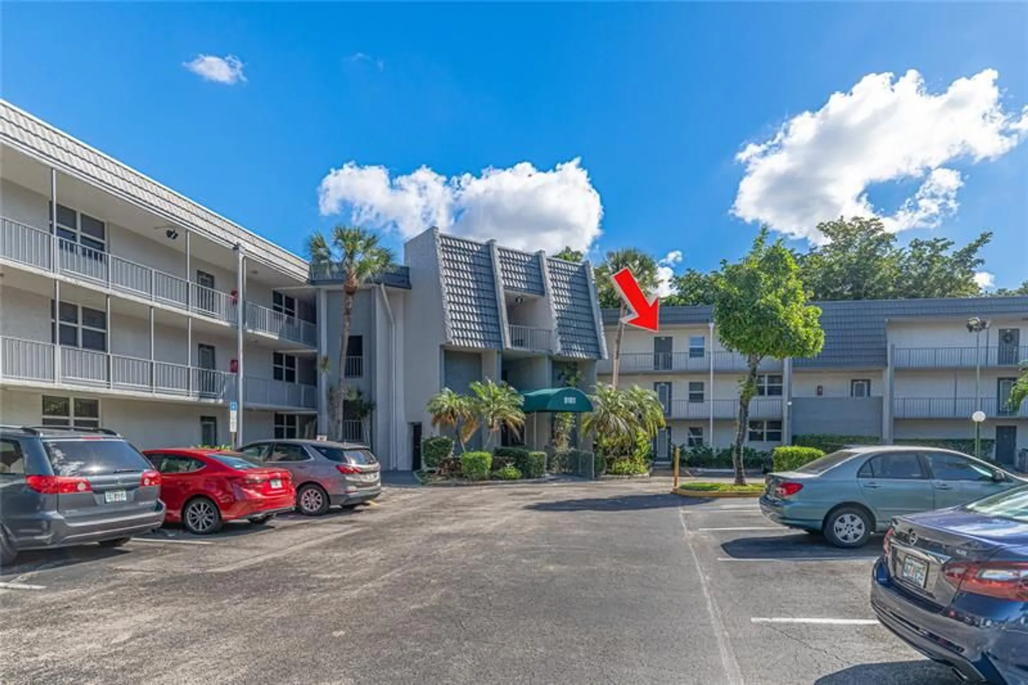 Property Slideshow image 3 of 37 | 9101 lime bay blvd apt 309, Tamarac, FL, 33321