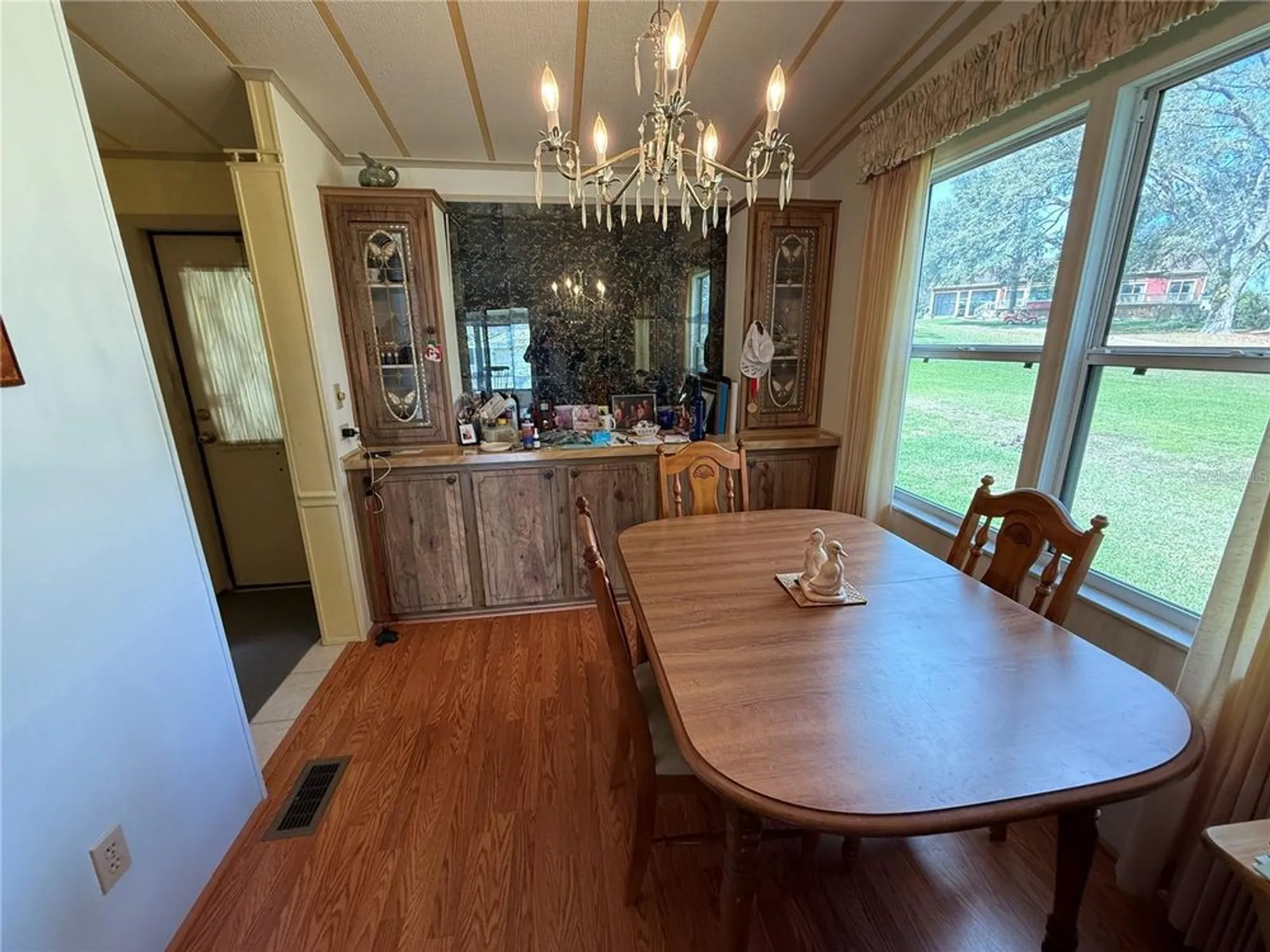 Property Slideshow image 10 of 20 | 1532 w schwartz blvd, Lady Lake, FL, 32159