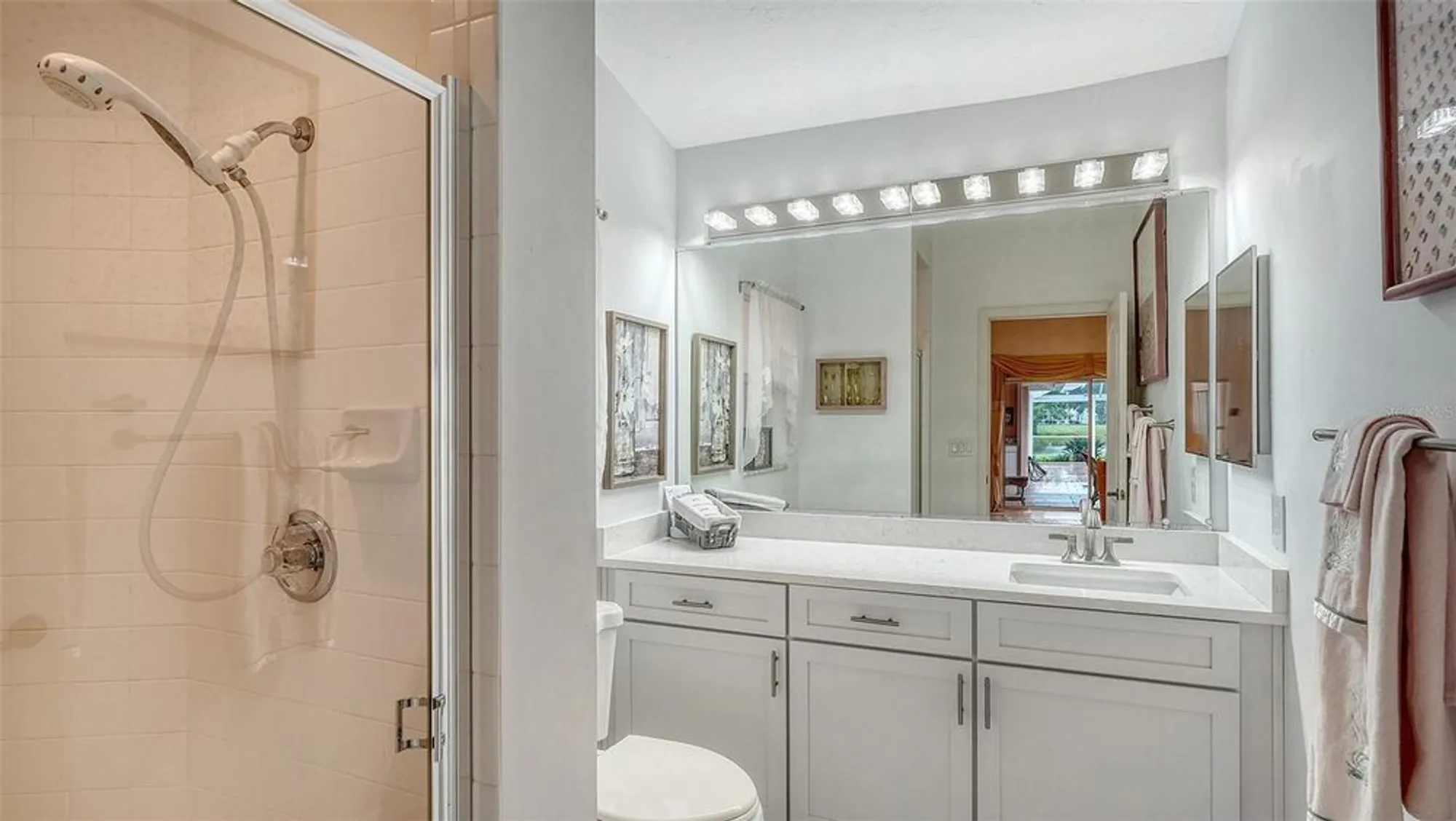 Property Slideshow image 34 of 66 | 6803 drewrys blf, Bradenton, FL, 34203