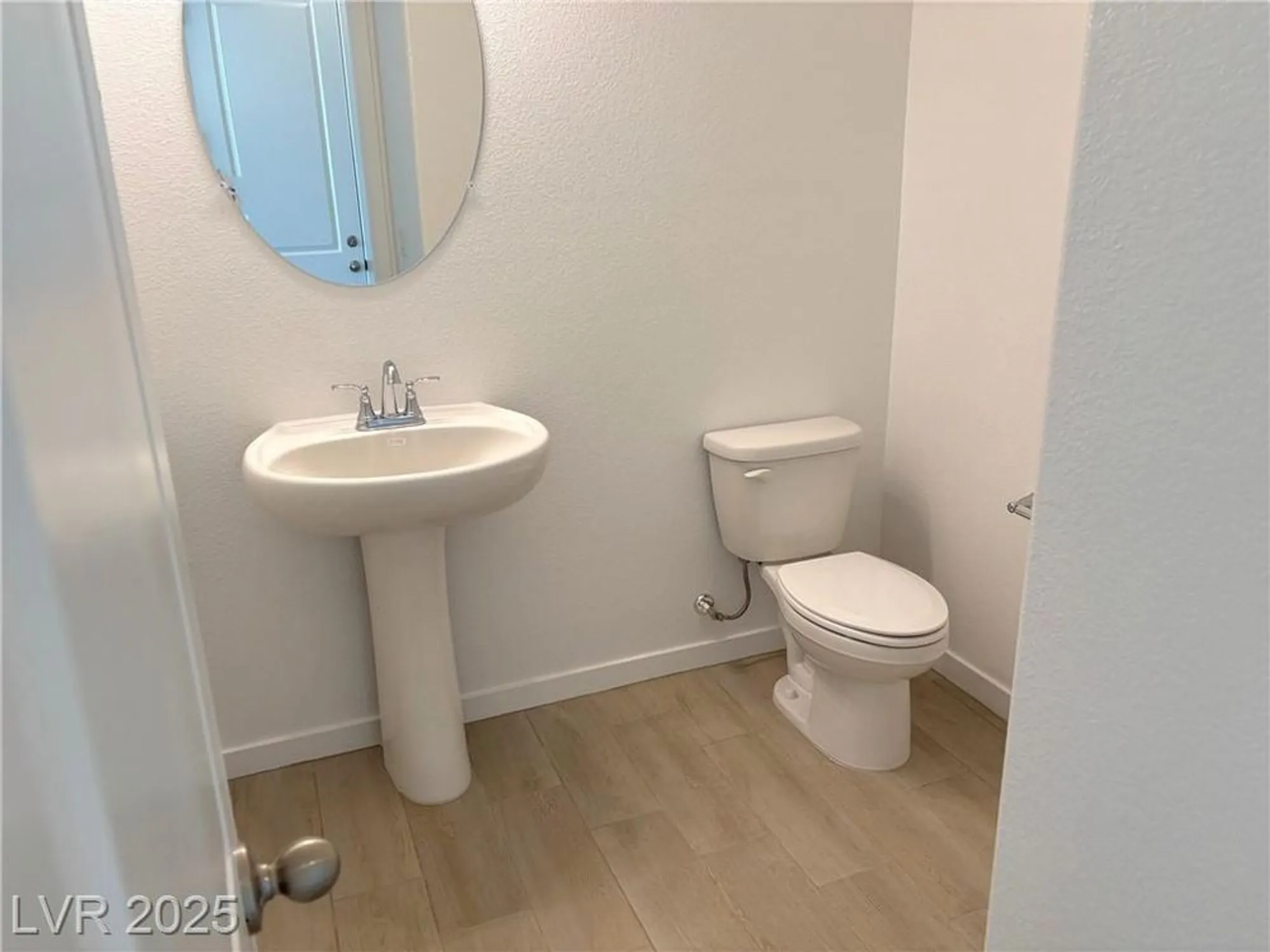 Property Slideshow image 8 of 28 | 5715 victoria falls dr, Pahrump, NV, 89061