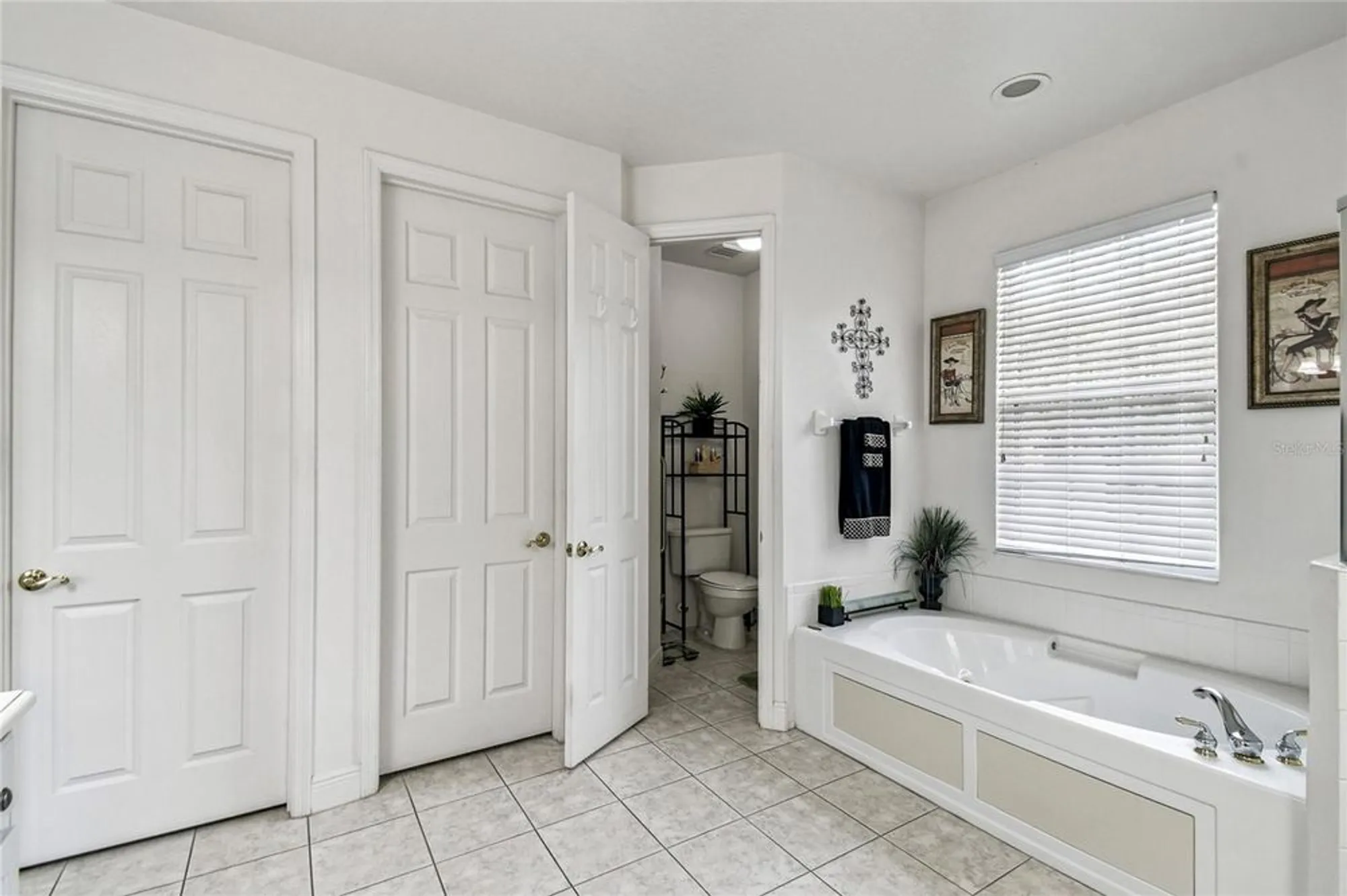 Property Slideshow image 33 of 65 | 684 volterra blvd, Poinciana, FL, 34759