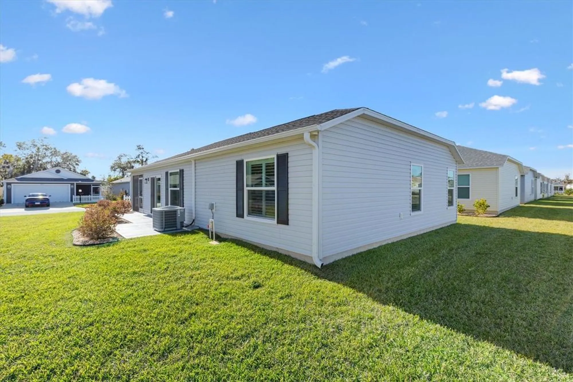 Property Slideshow image 25 of 36 | 2865 judah st, The Villages, FL, 32163